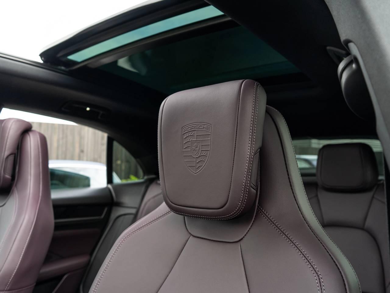 Porsche Macan view 48