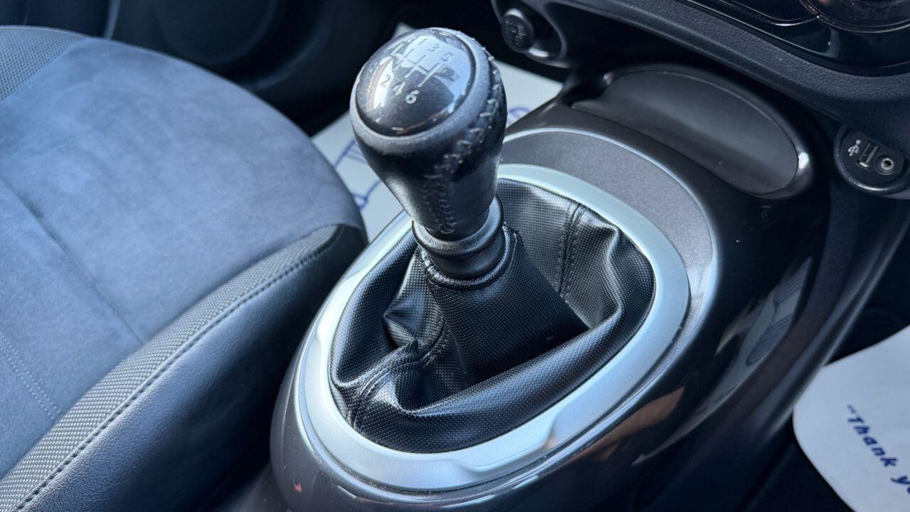 Nissan Juke view 27