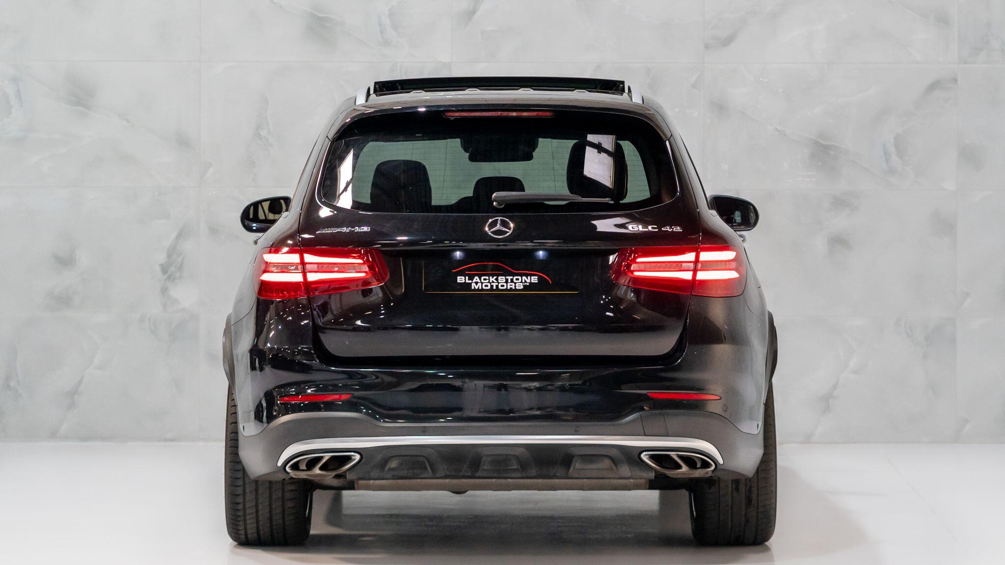 Mercedes-Benz GLC view 6