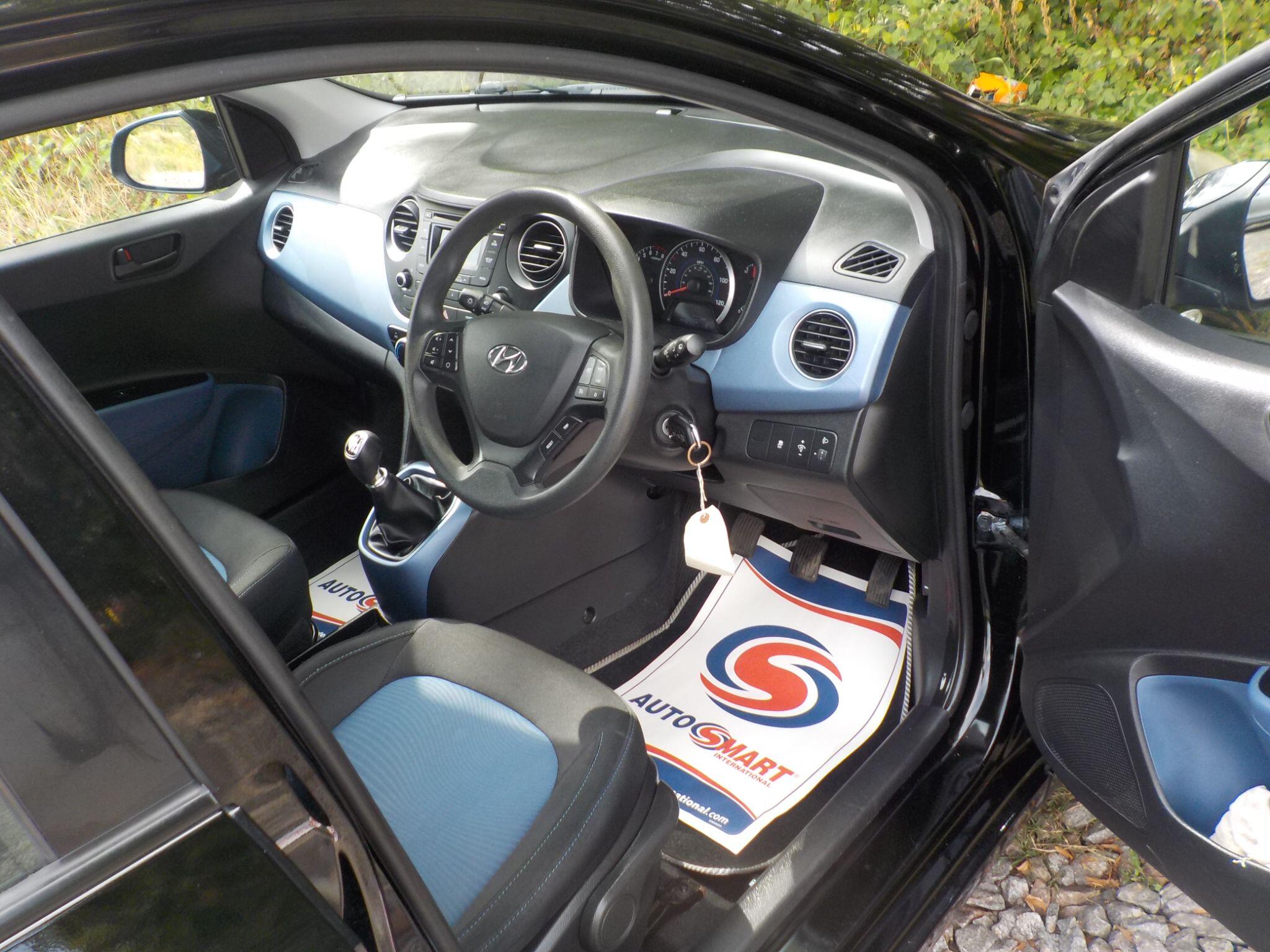 Hyundai i10 1.0 SE Euro 5 5dr