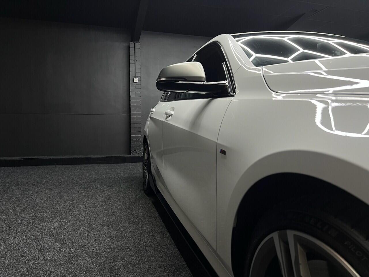 BMW 1 Series view 18