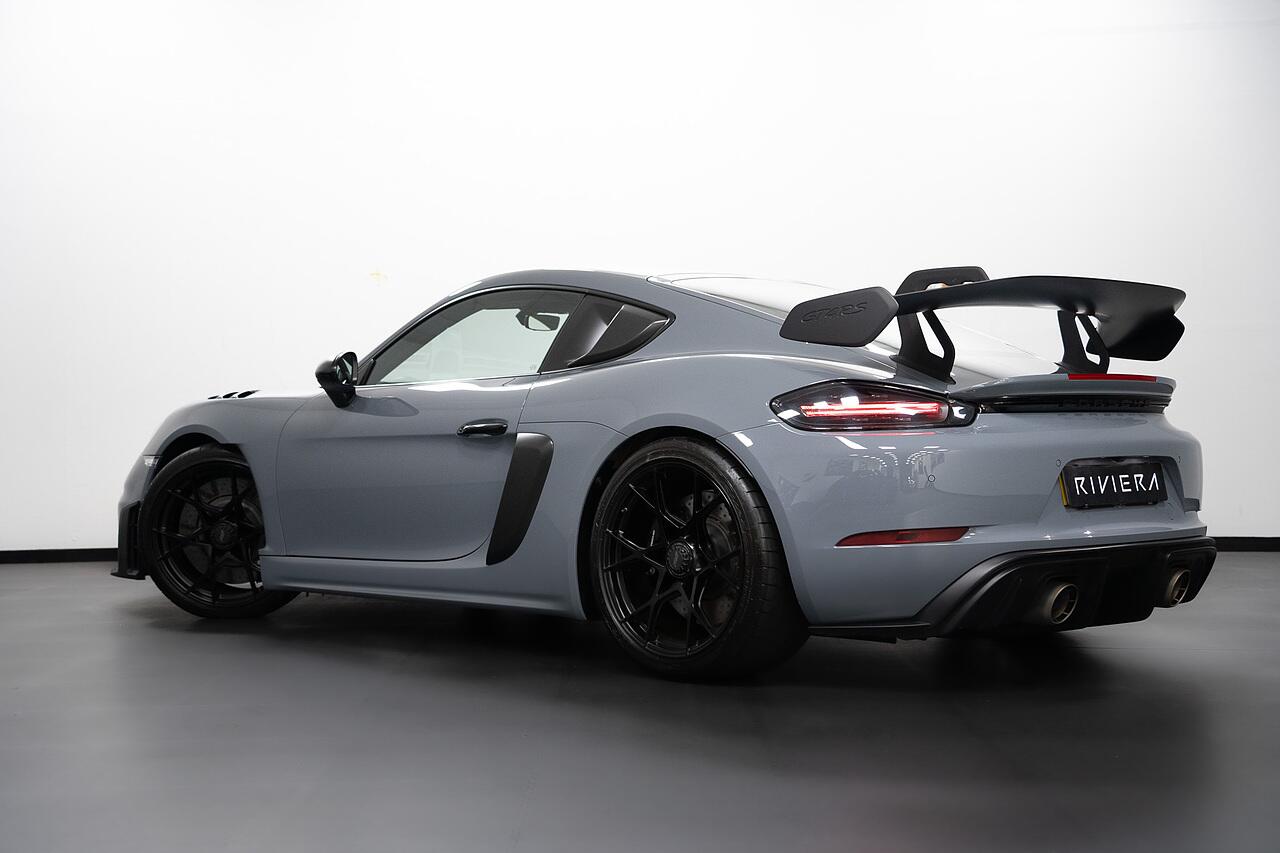 Porsche Cayman view 43