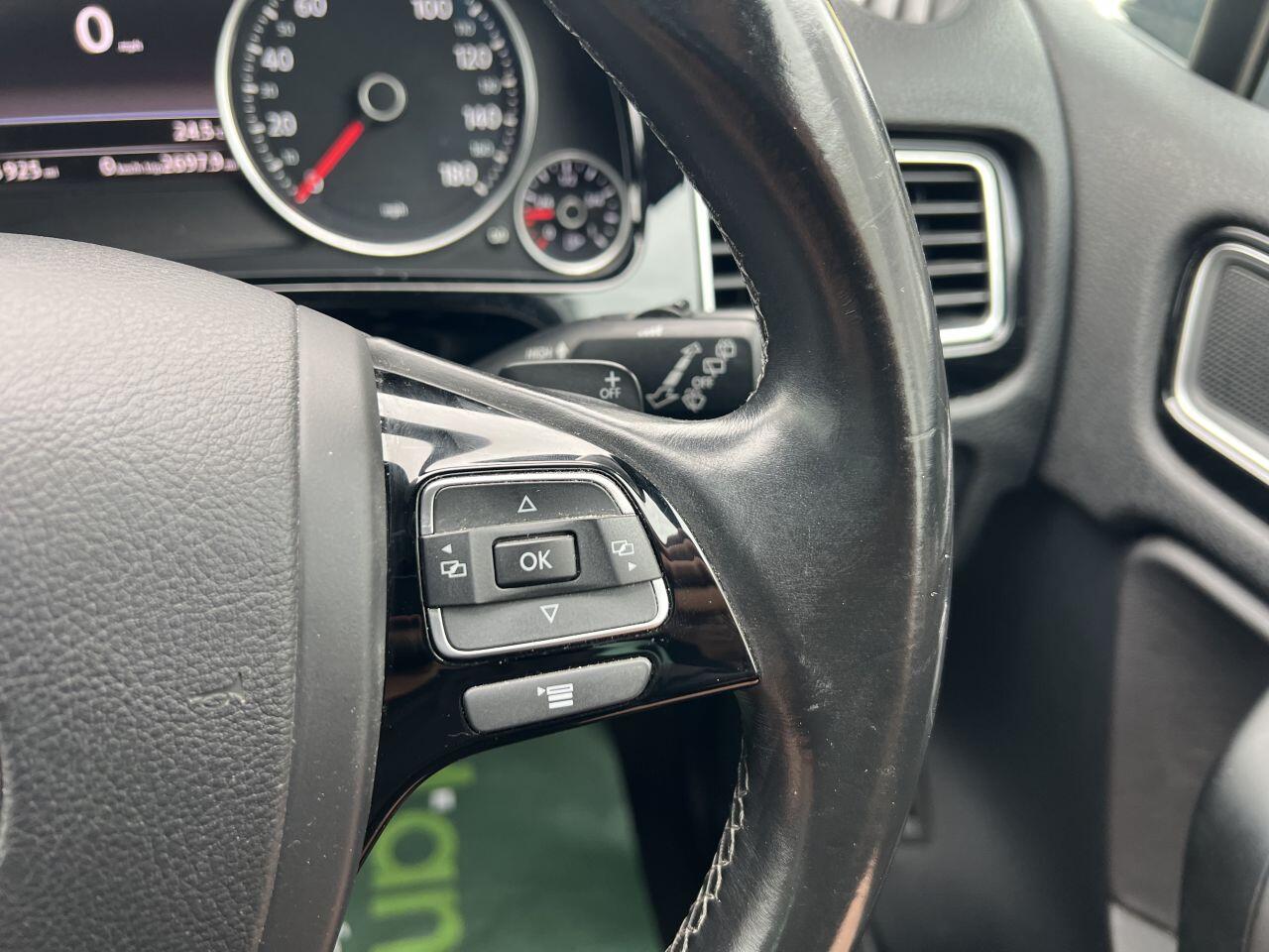 Volkswagen Touareg view 56