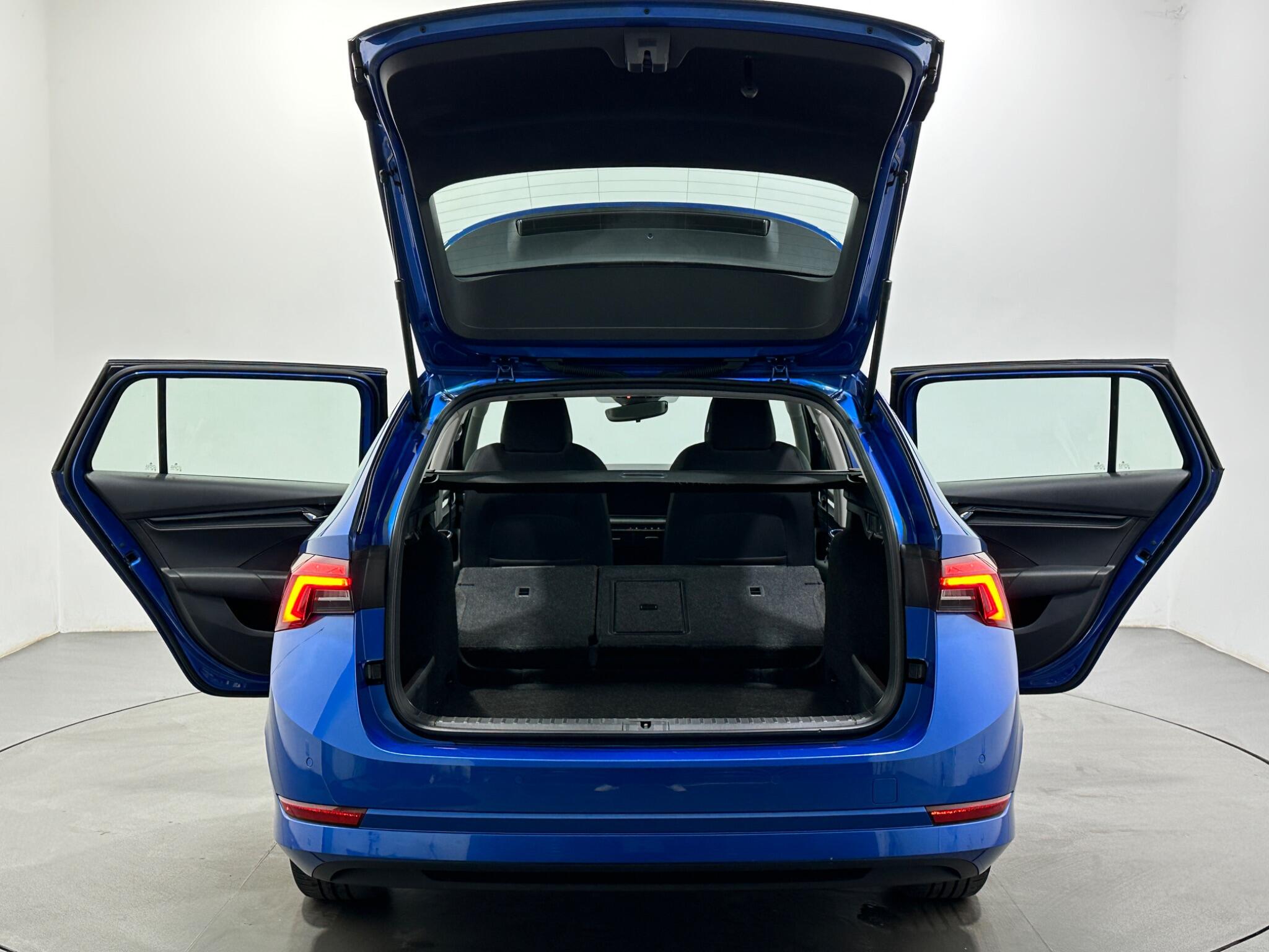 Skoda Octavia view 43