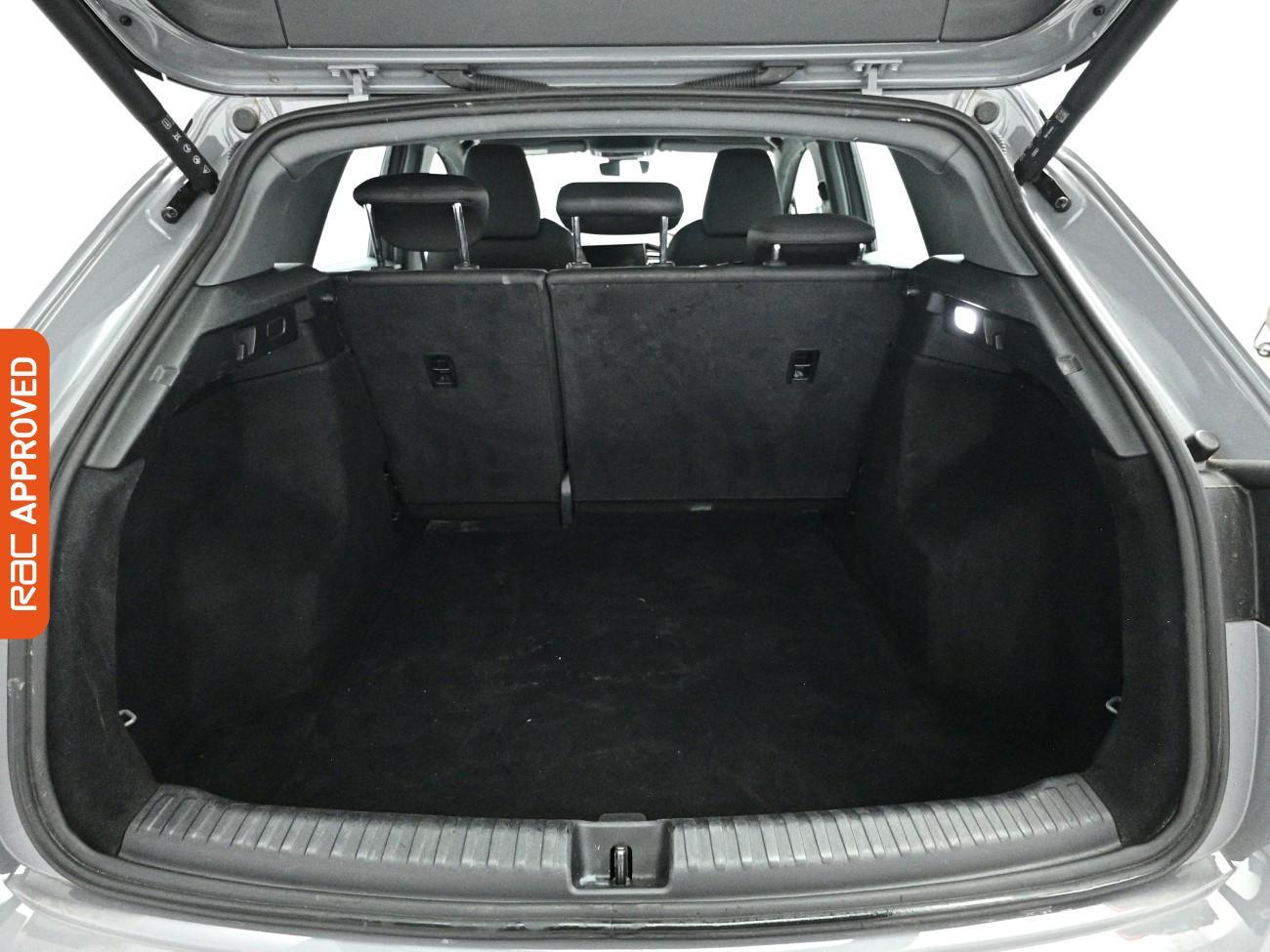 Audi Q4 E-Tron view 29