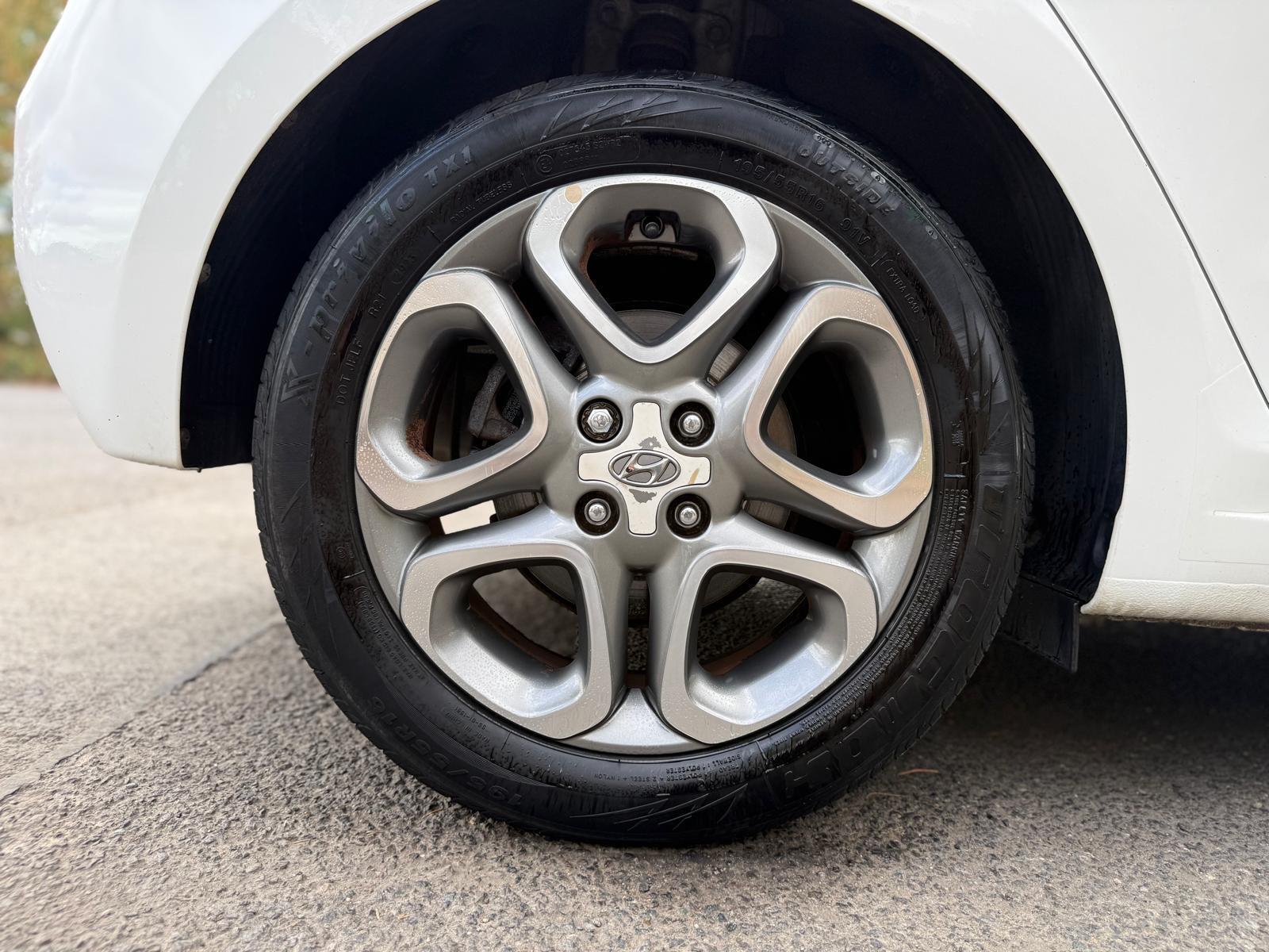 Hyundai i20 view 56