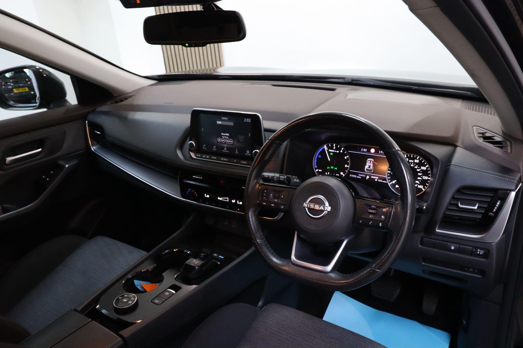 Nissan X-Trail view 16