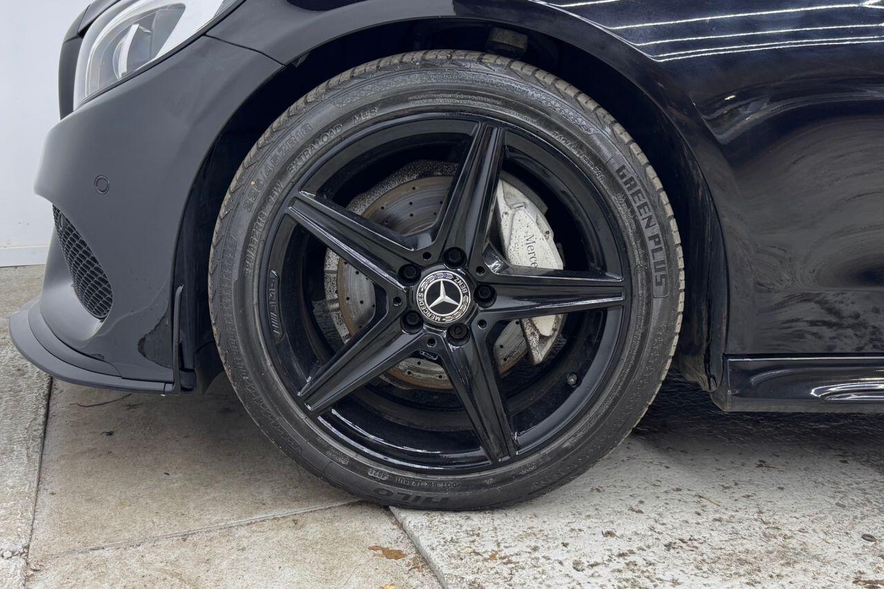 Mercedes-Benz C-Class view 43