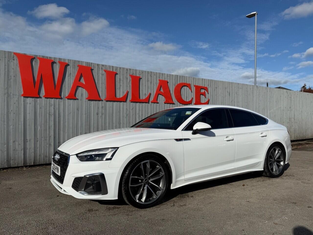 Audi A5 view 6