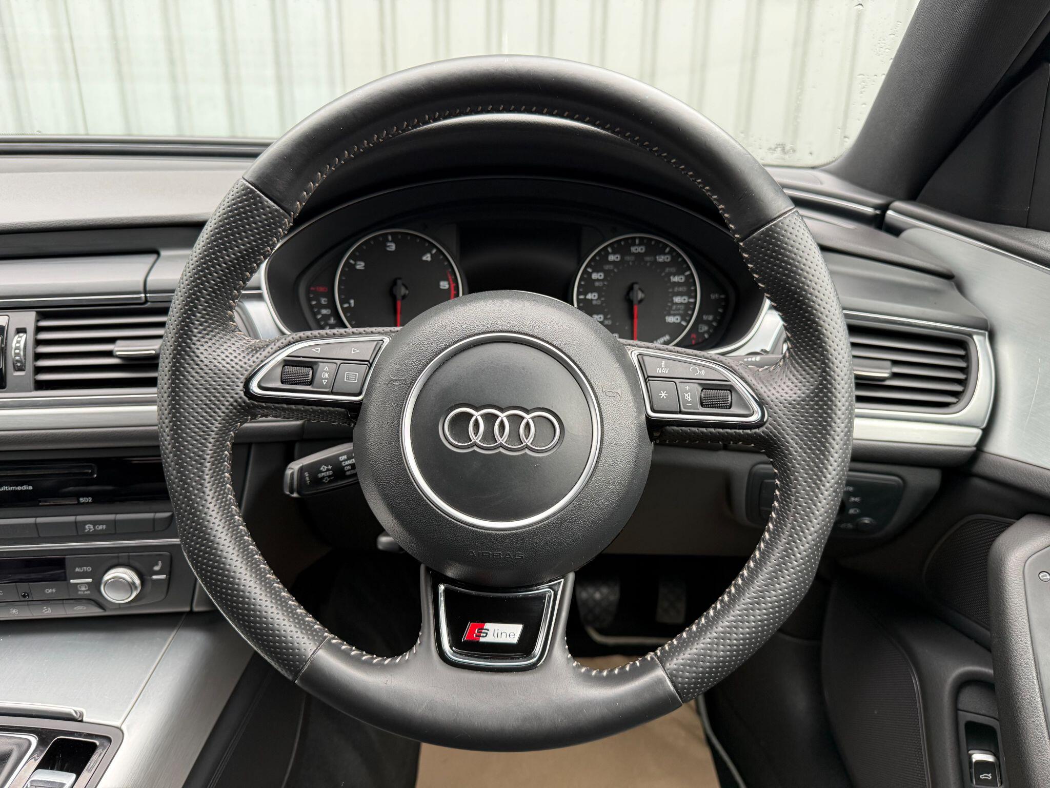 Audi A6 view 24