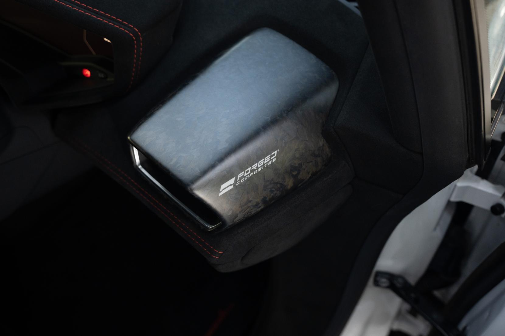 Lamborghini Huracan view 41