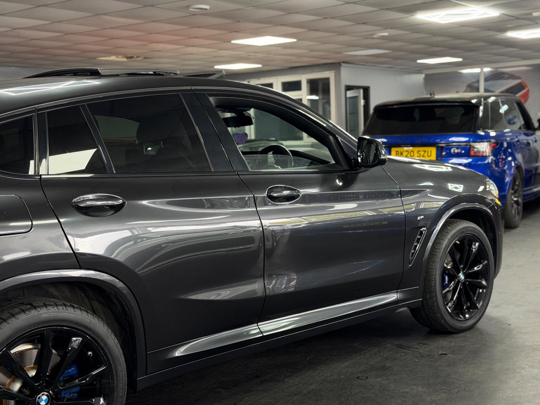 BMW X4 view 6