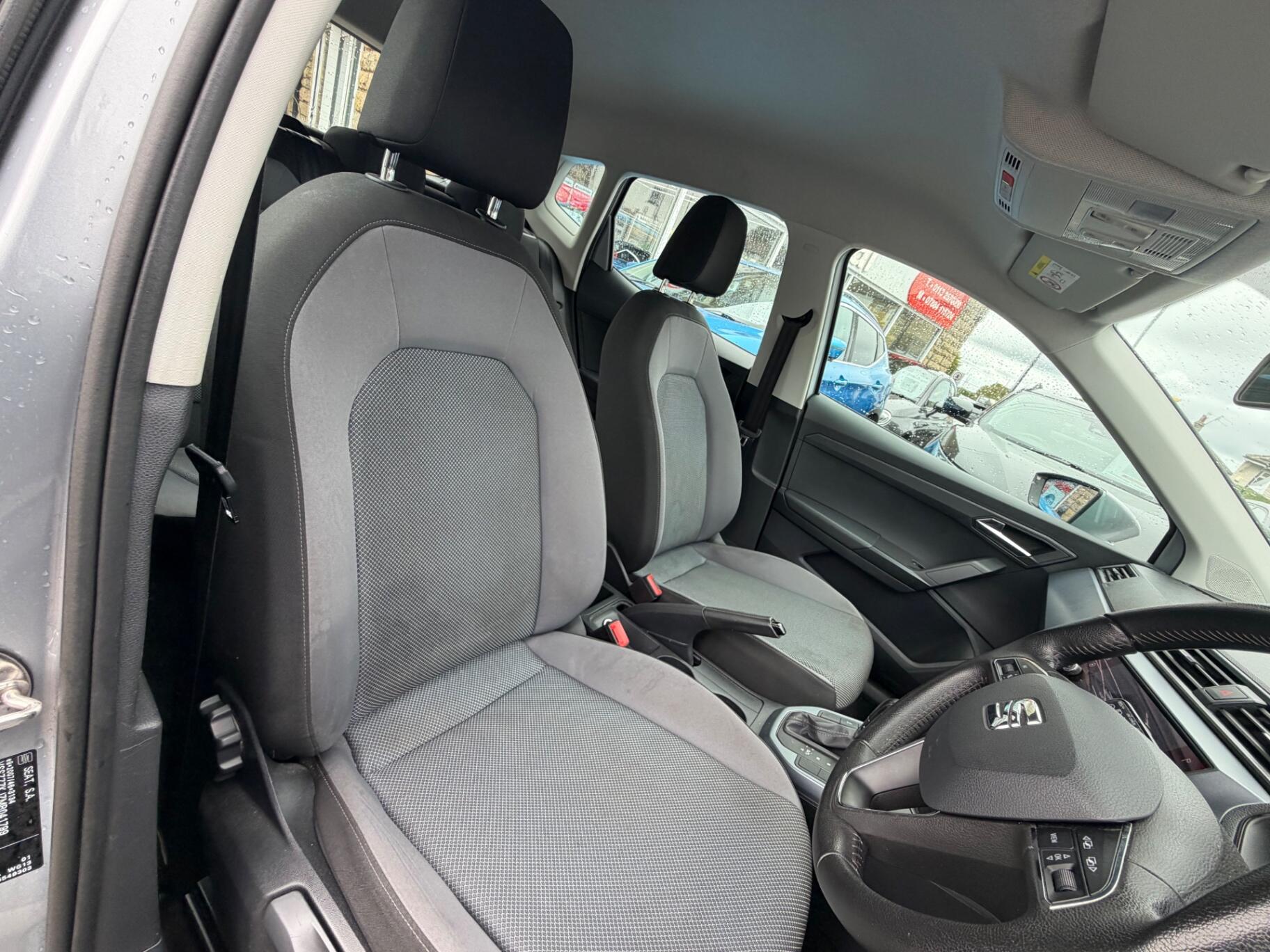 Seat Arona view 16