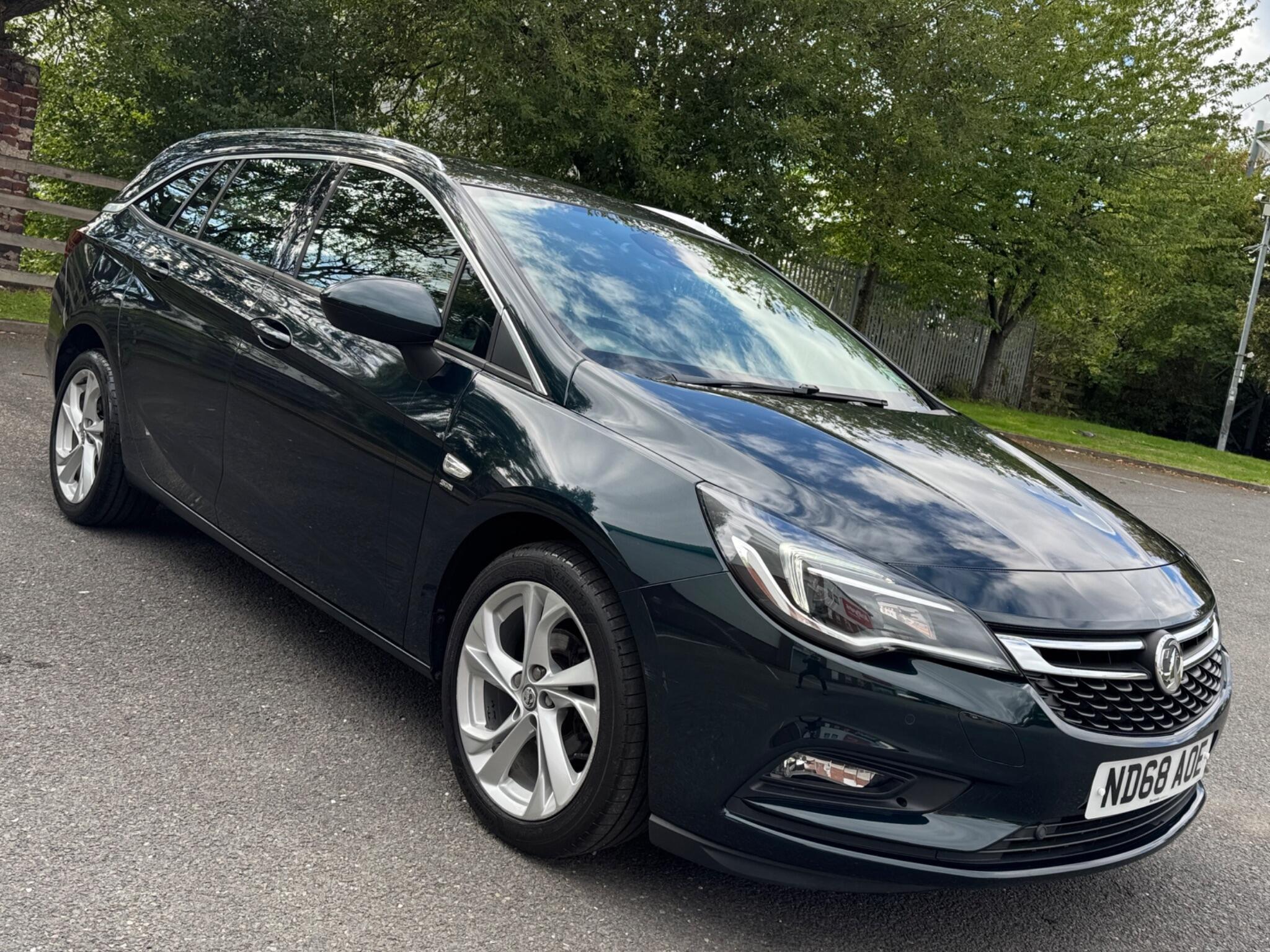 Vauxhall Astra view 2