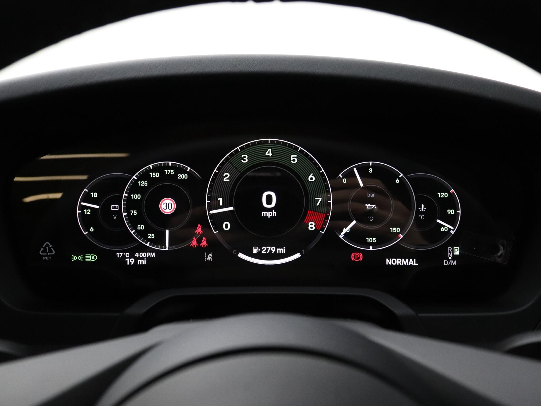 Porsche 911 view 16