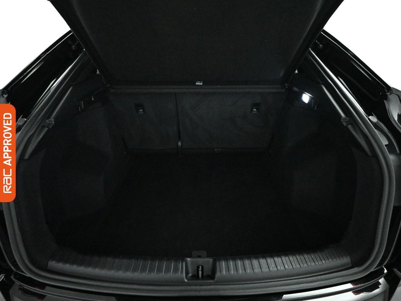 Audi Q4 E-Tron view 29