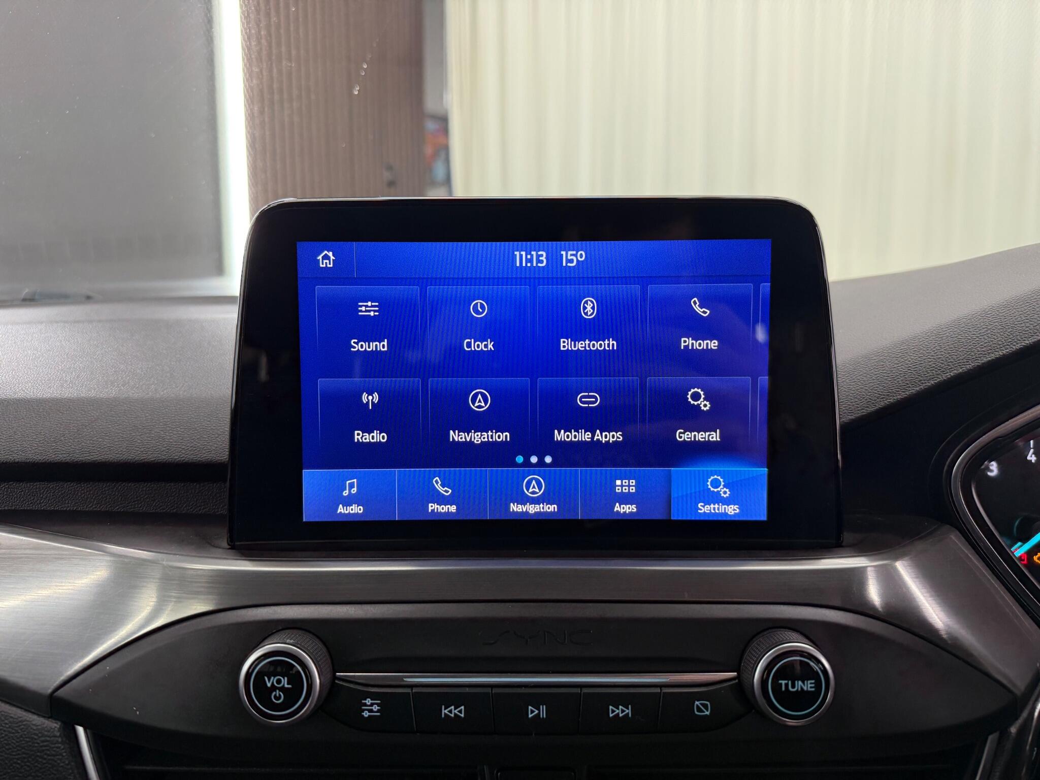 Ford Focus view 40