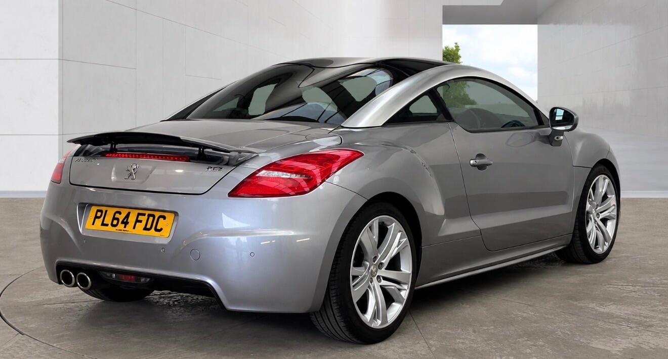 Peugeot RCZ view 4