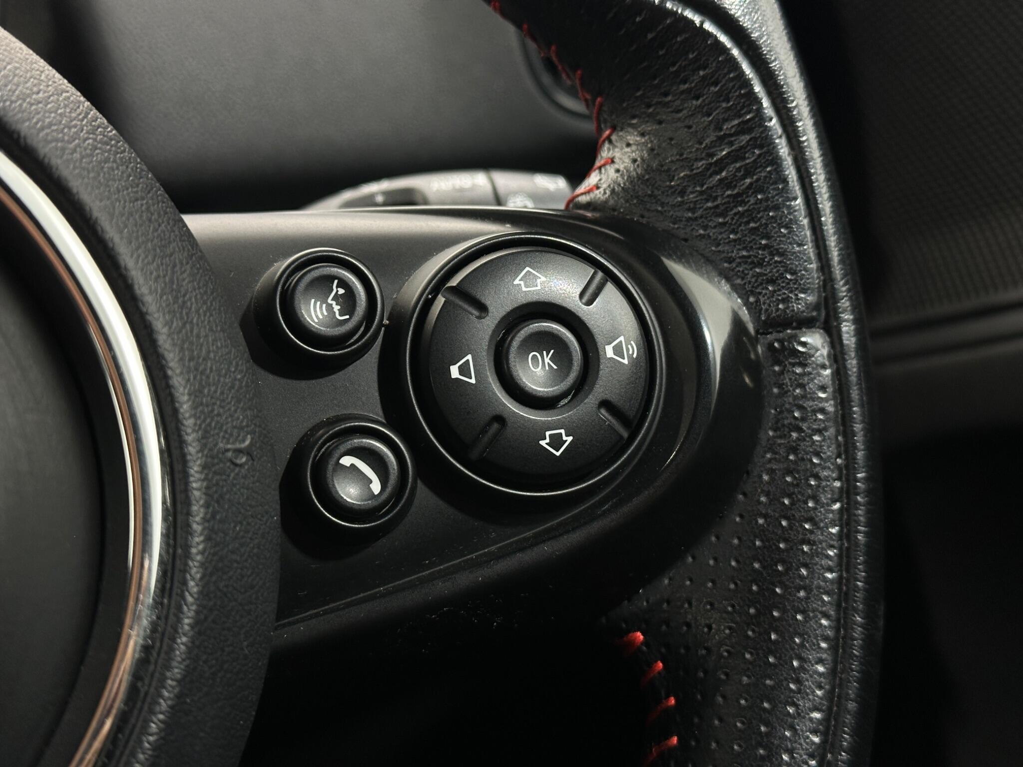 Mini Countryman view 15