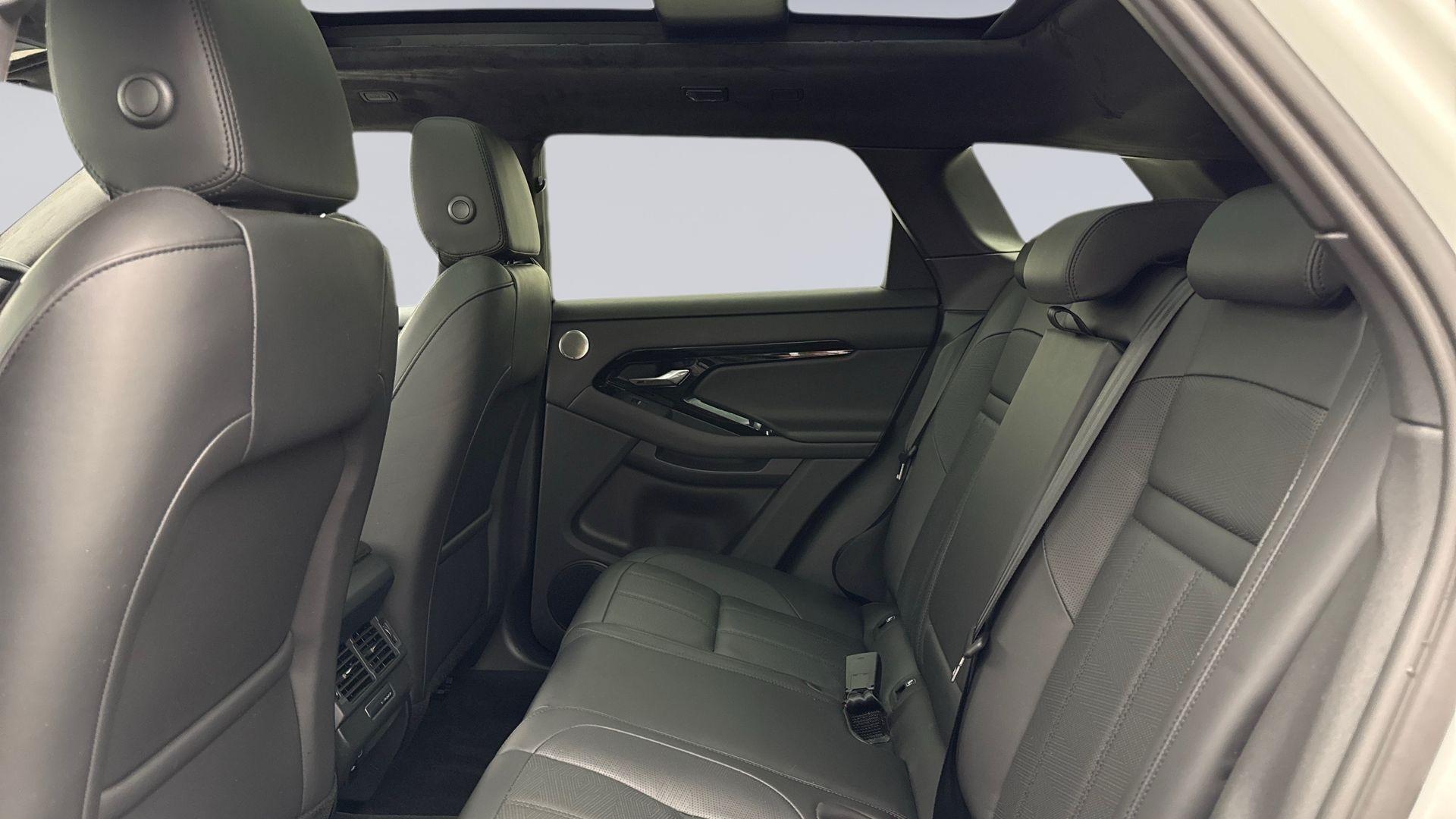 Land Rover Range Rover Evoque view 4