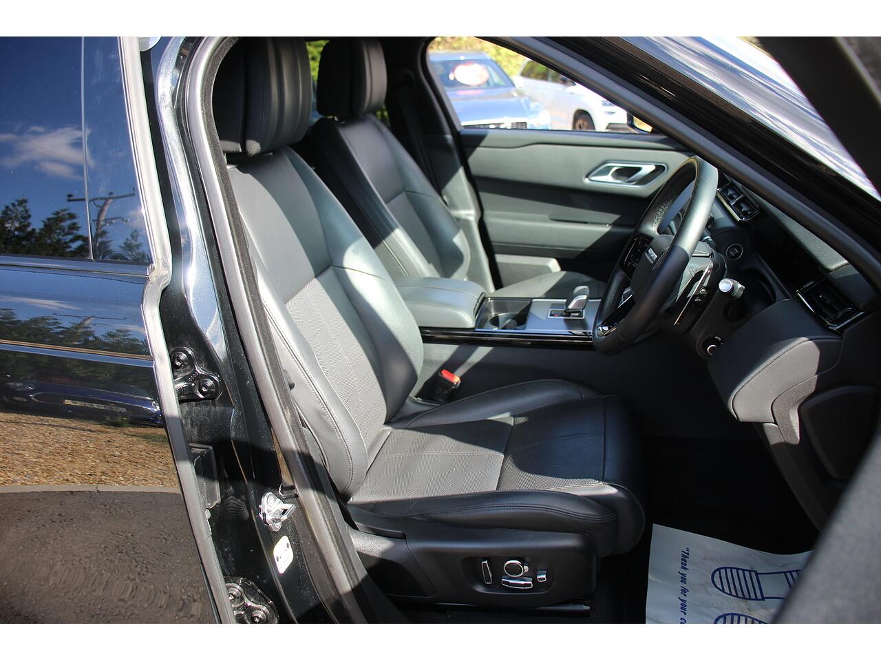 Land Rover Range Rover Velar view 15