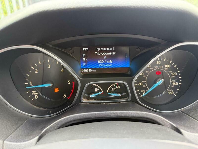2017 Ford Focus image 16