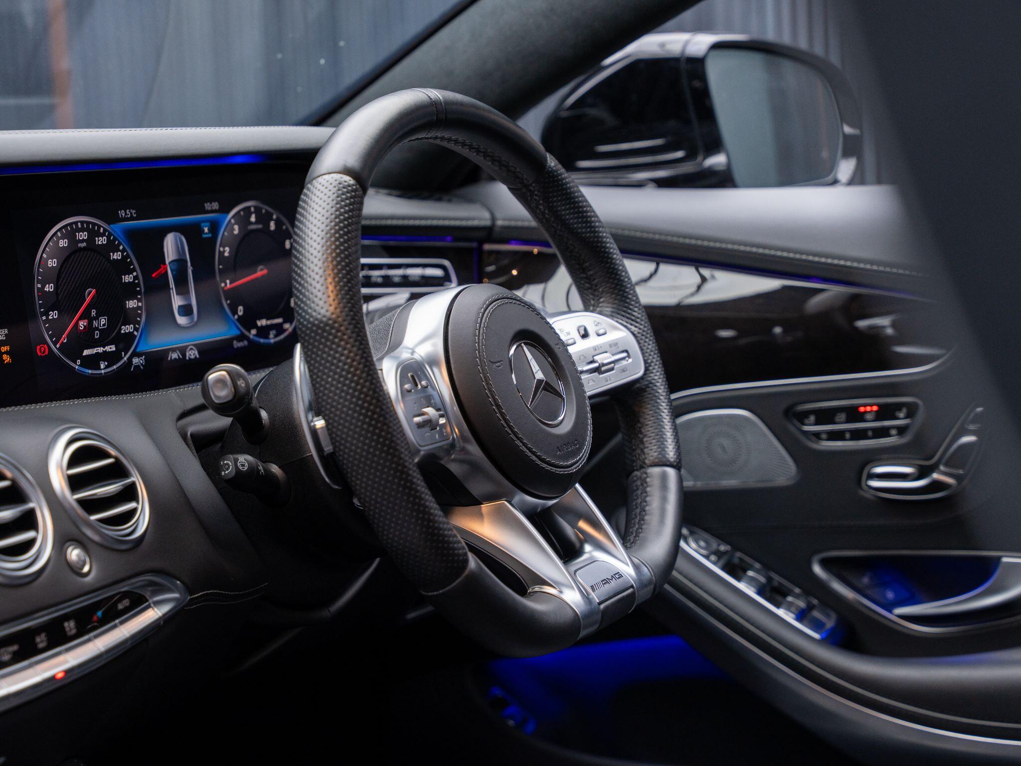 Mercedes-Benz S-Class view 57