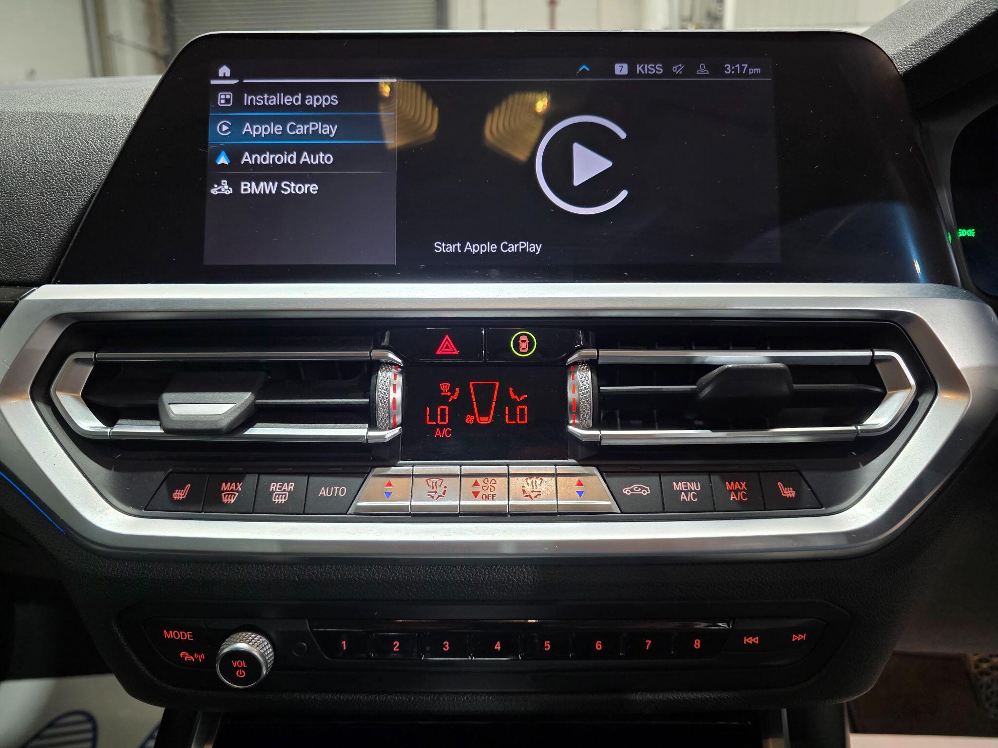 BMW 3 Series view 9