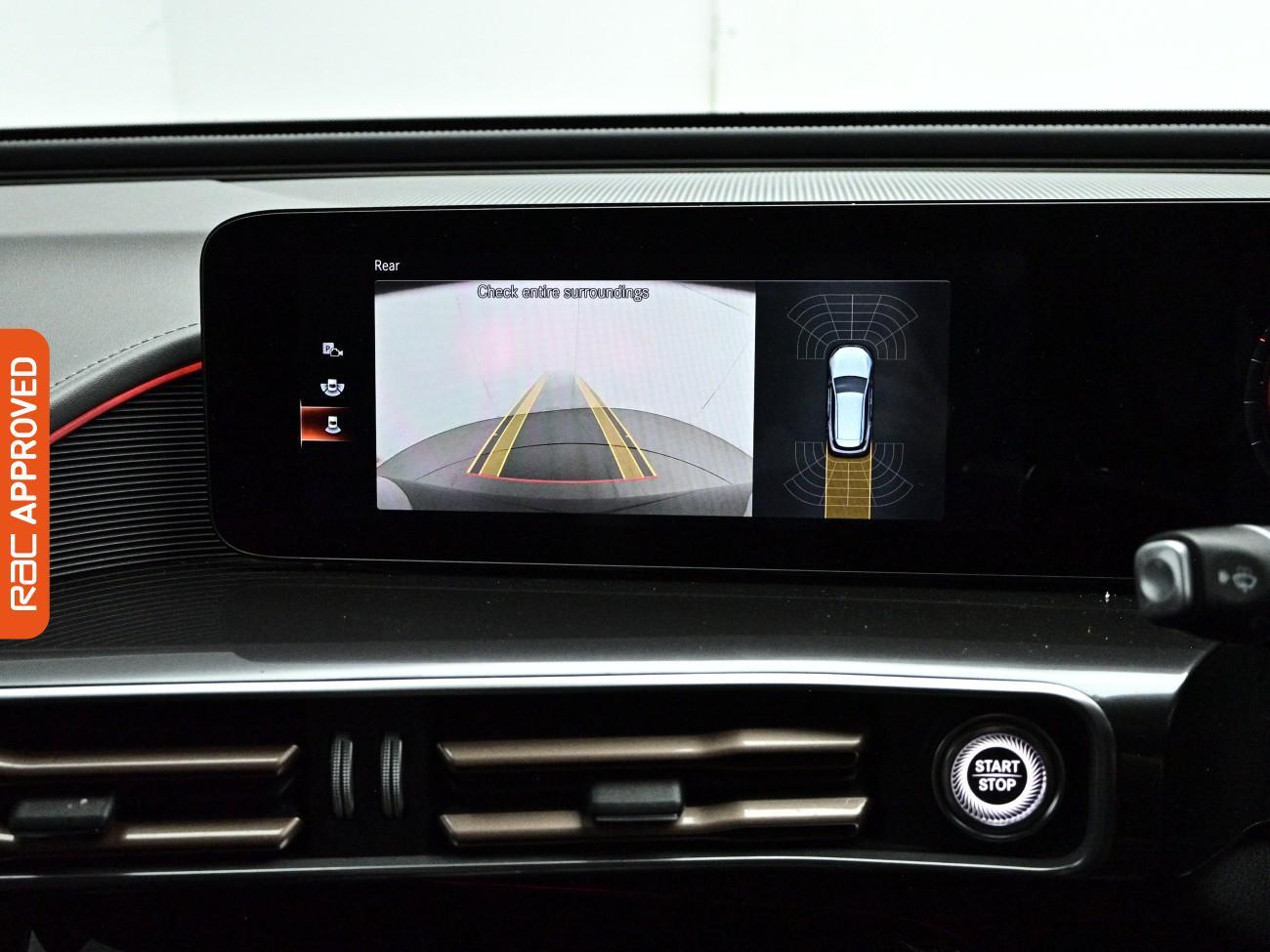 Mercedes-Benz EQC view 16