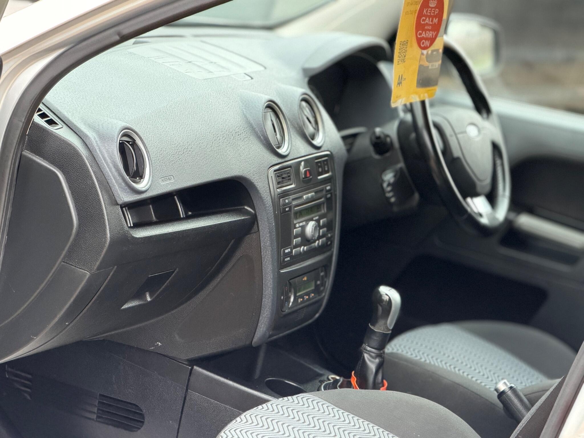 2007 Ford Fusion 1.6 TDCi Plus 5dr image 21