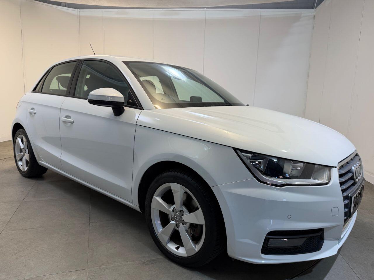 Audi A1 view 2