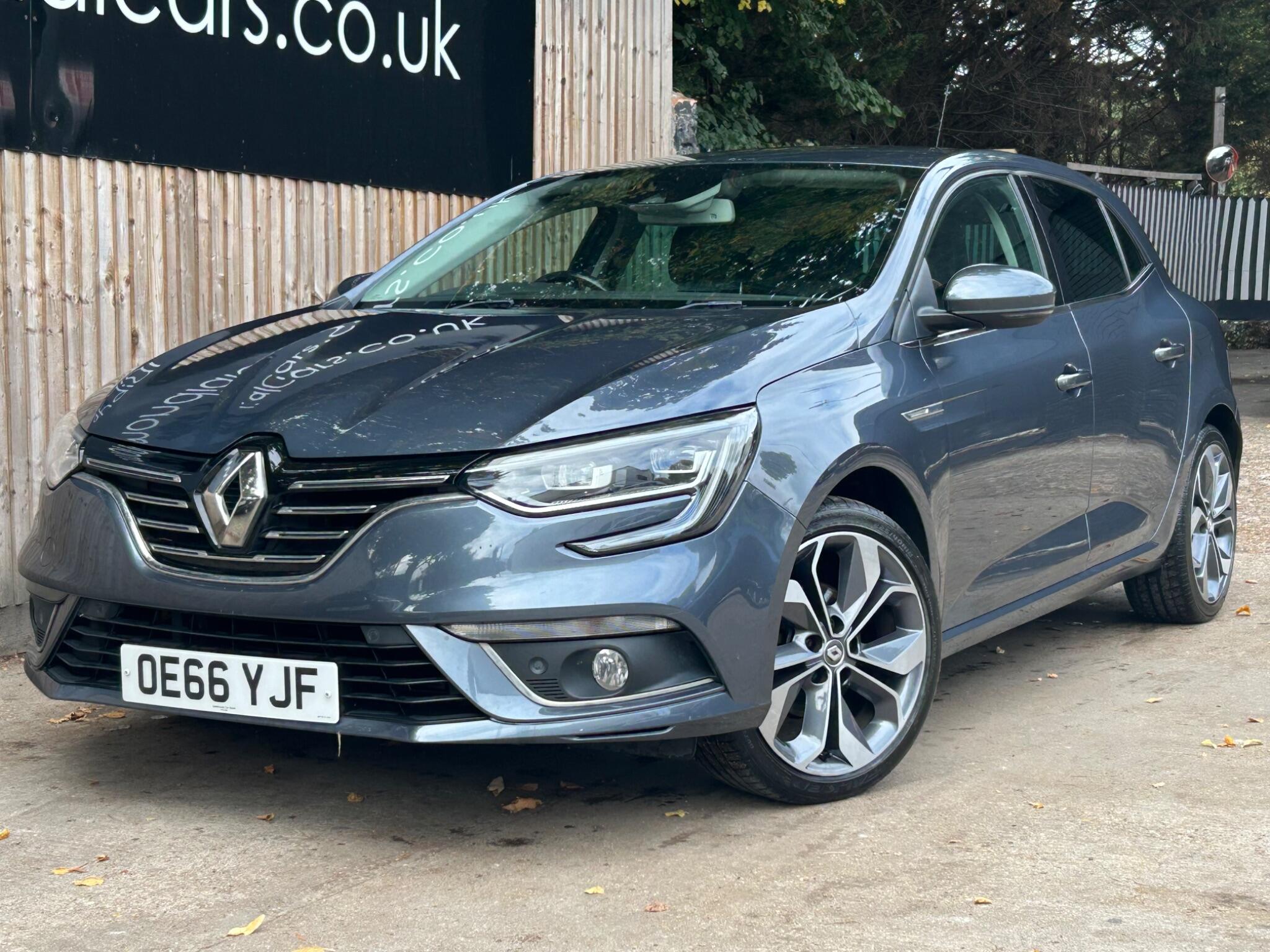 Renault Megane view 2