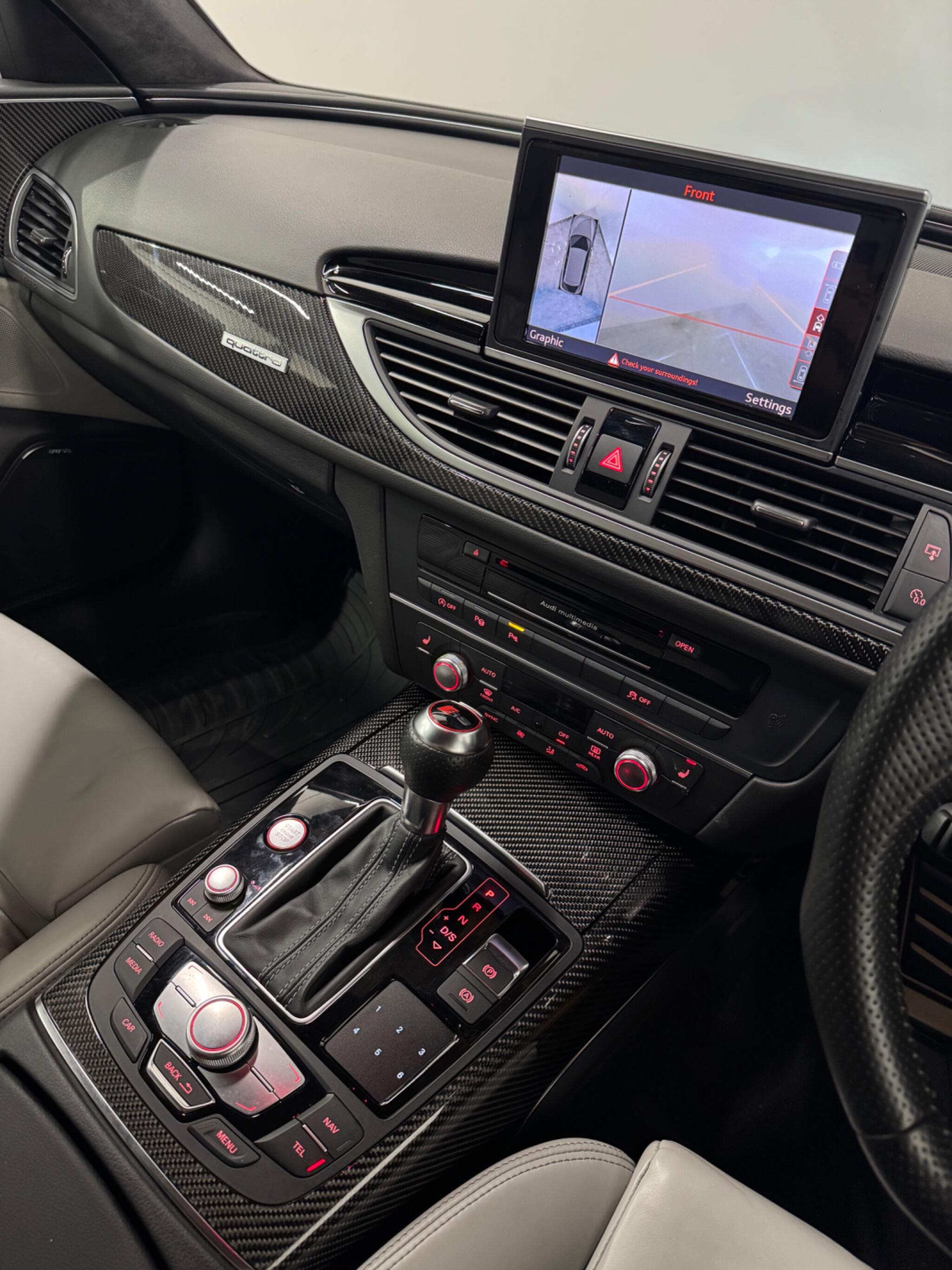 Audi RS6 view 26