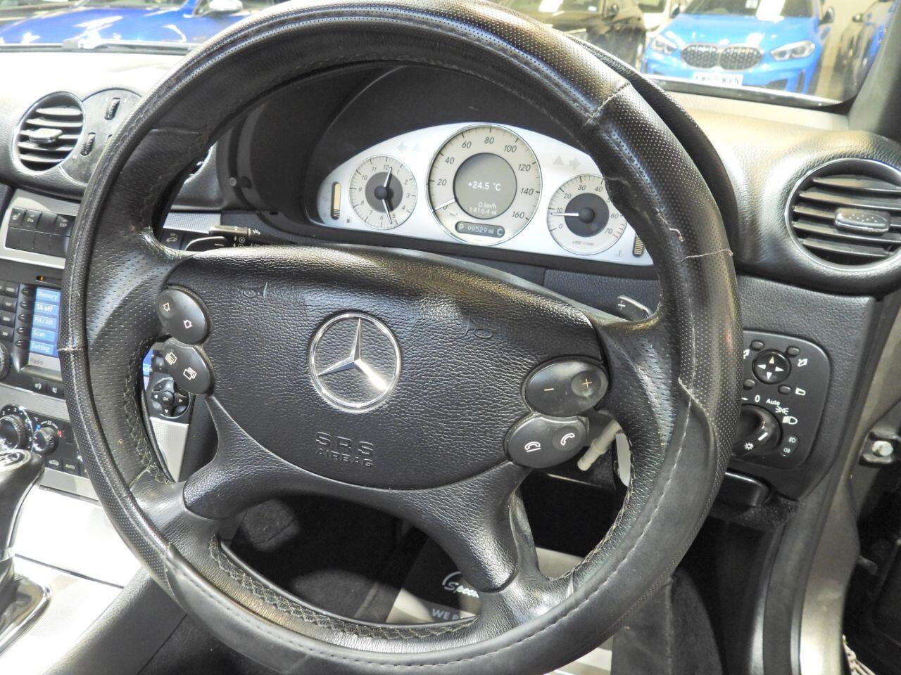 Mercedes-Benz CLK view 28