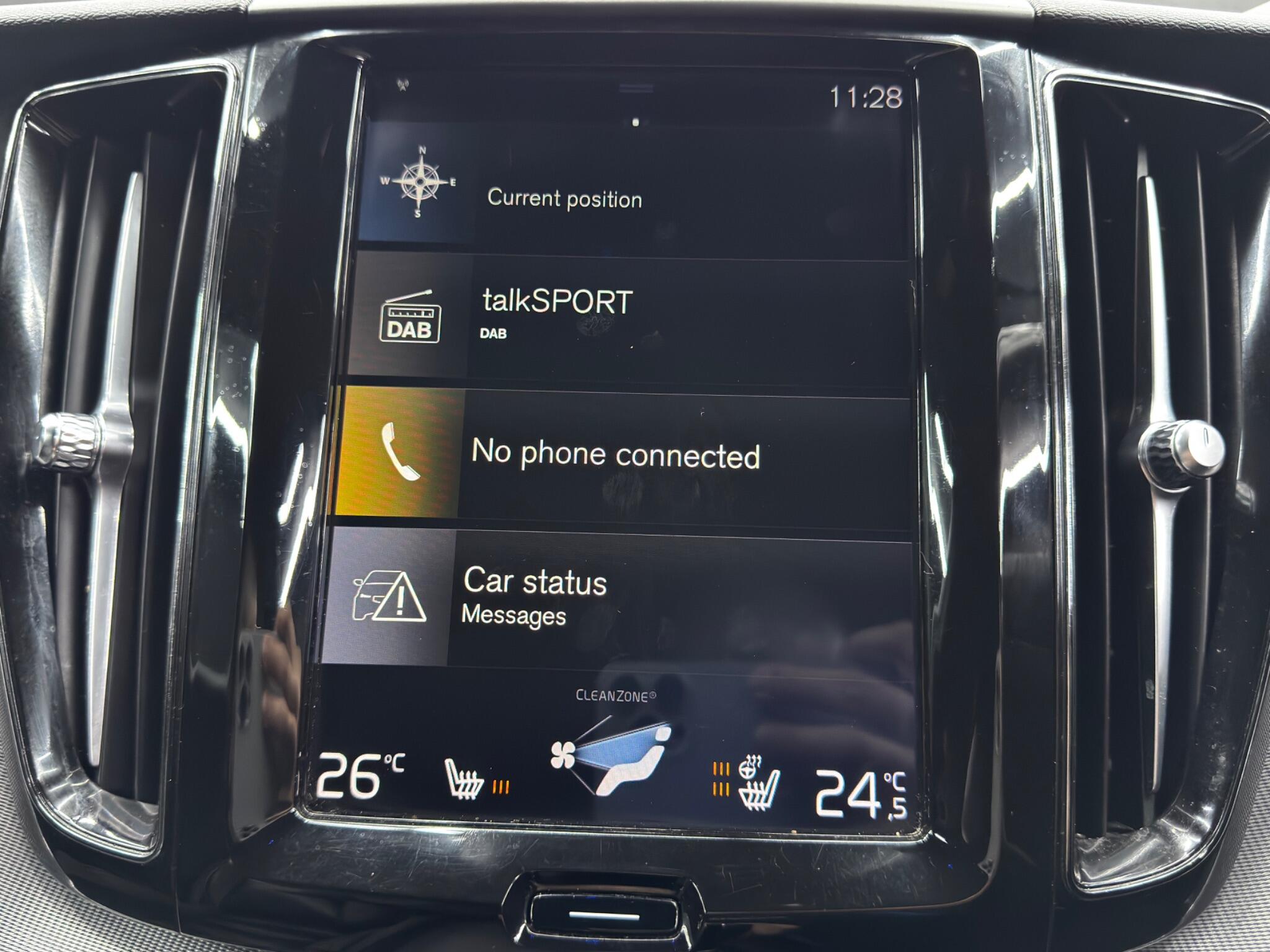 Volvo XC60 view 30