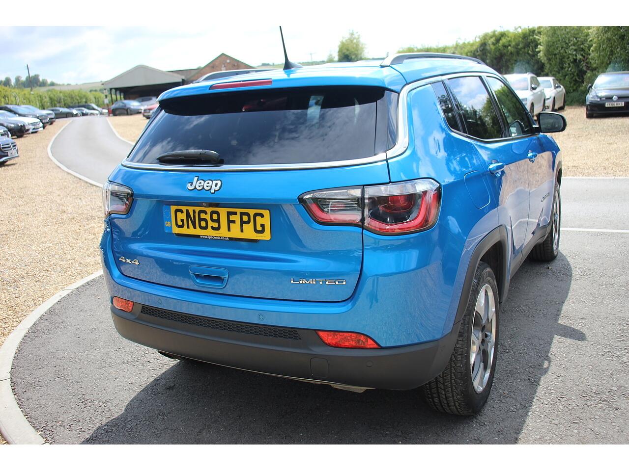 Jeep Compass view 12