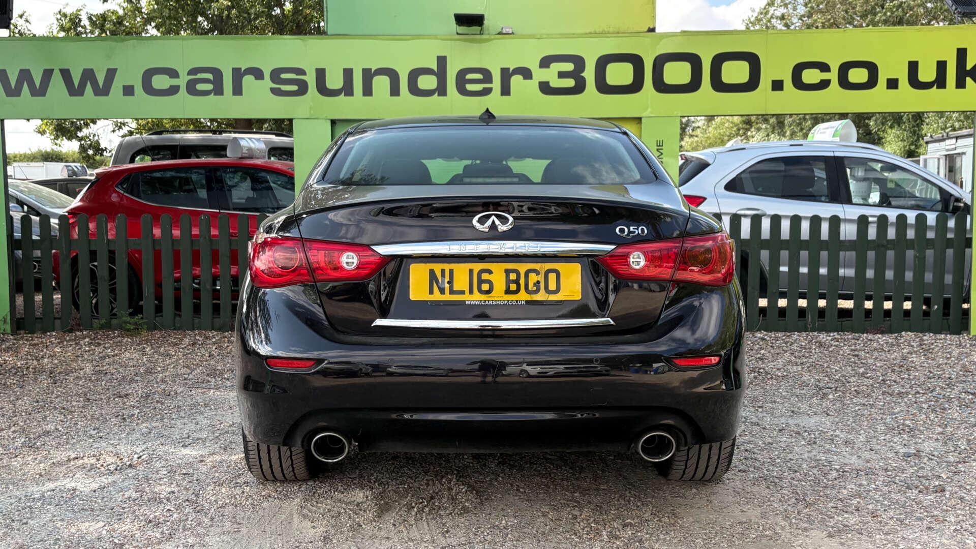 Infiniti Q50 view 5