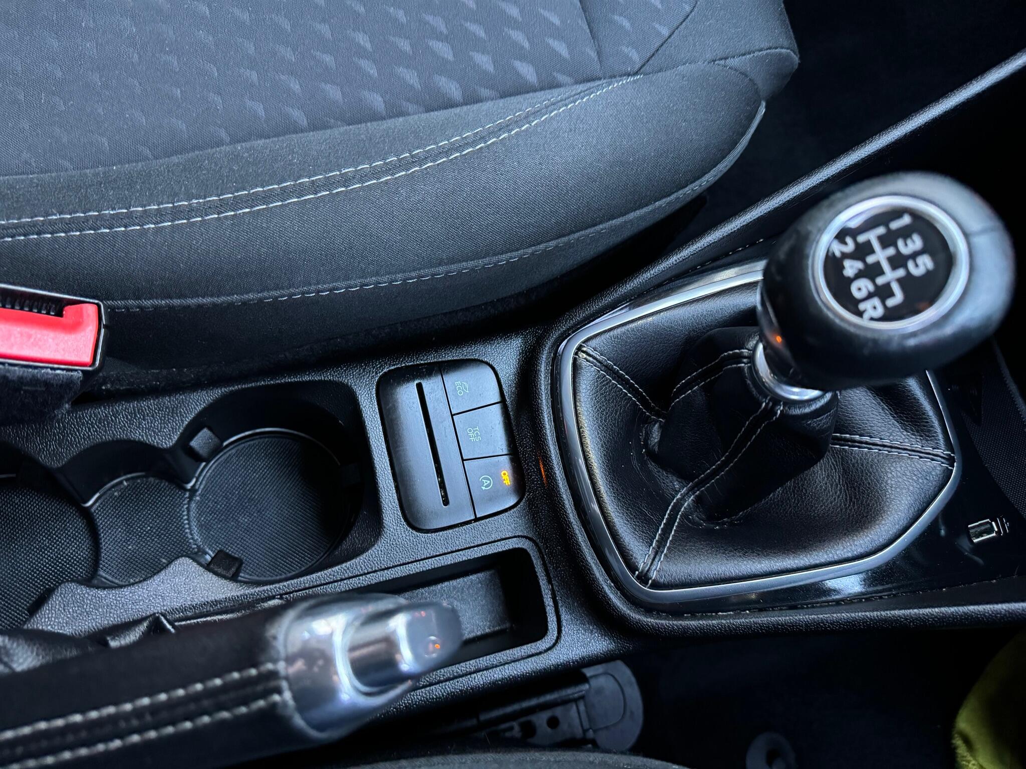Ford Fiesta view 23