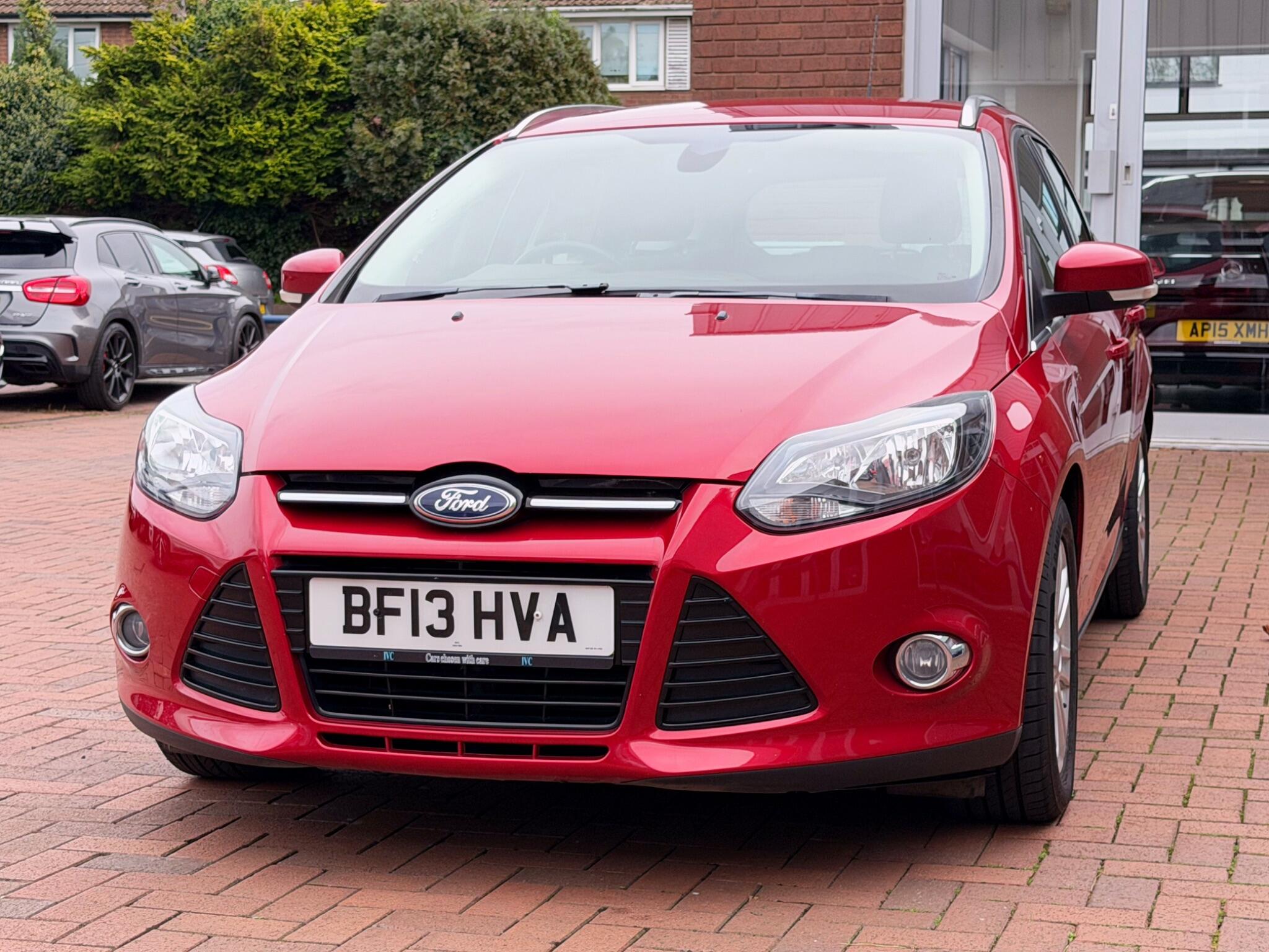 Ford Focus view 39