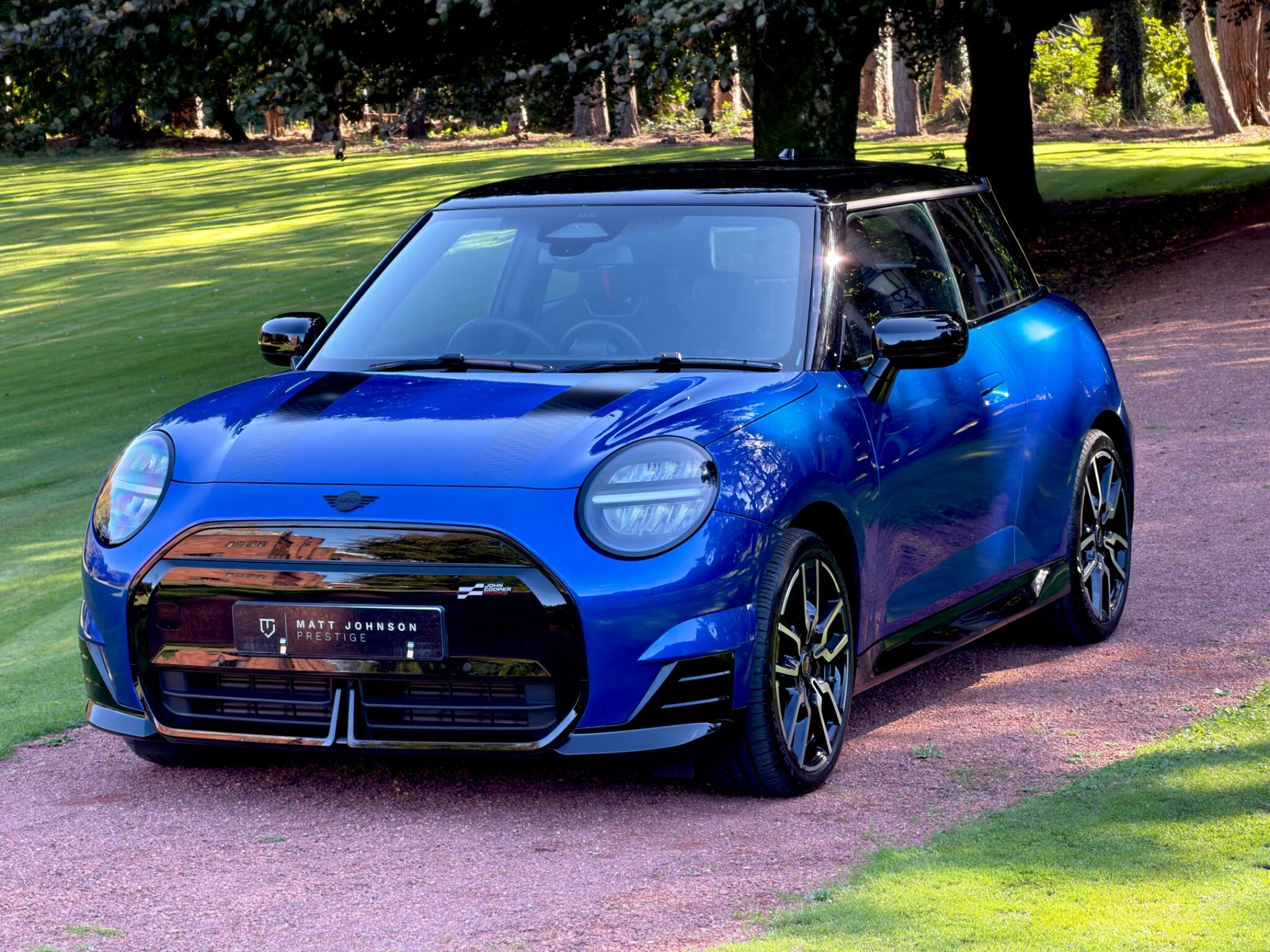 Mini Hatch view 2