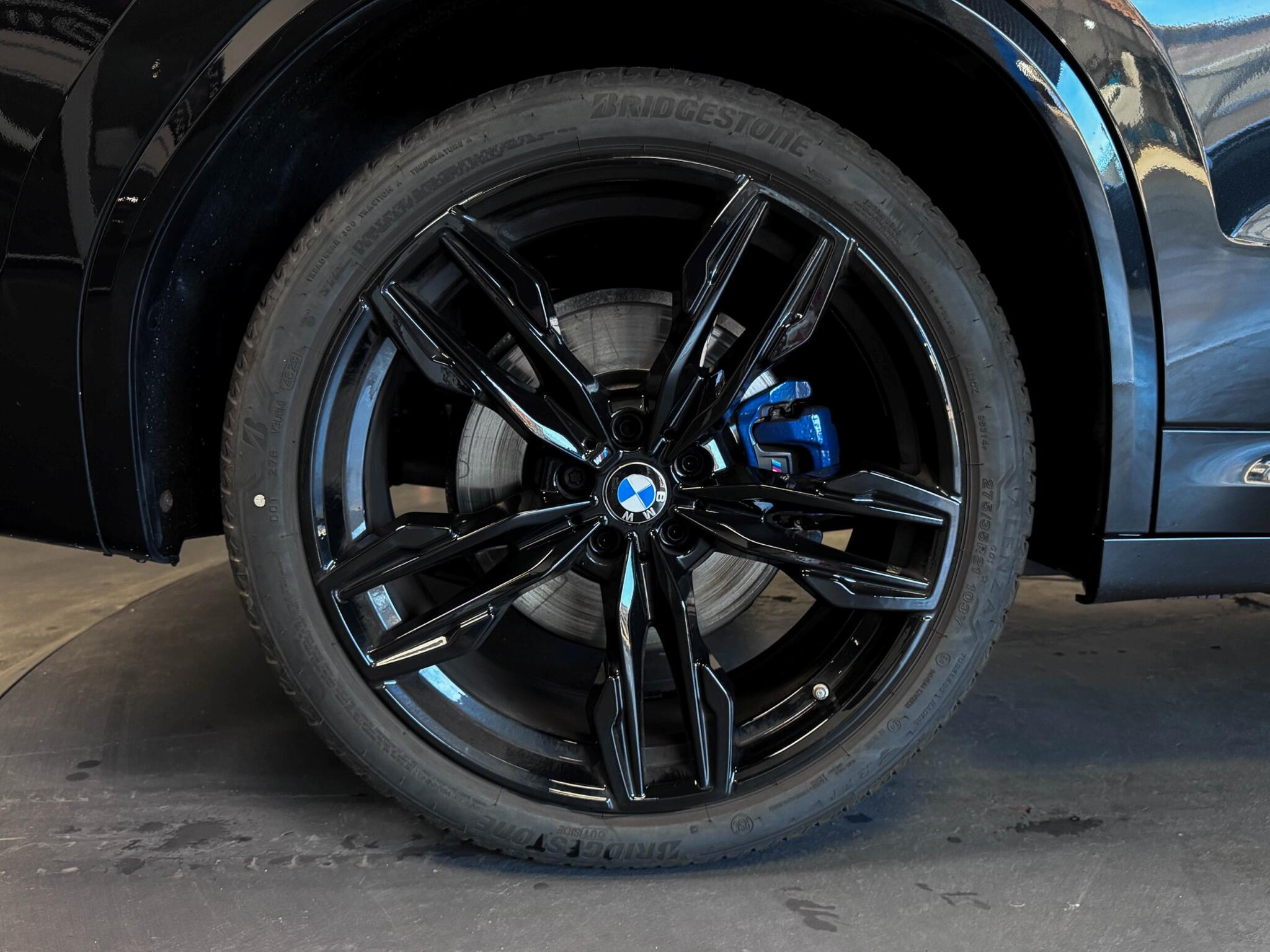 BMW X3 view 58