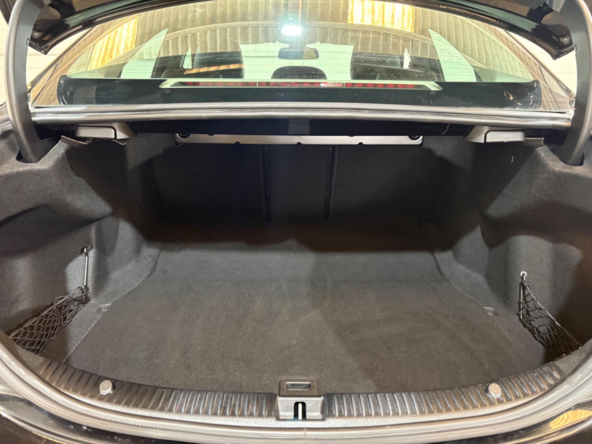 Mercedes-Benz C Class view 67