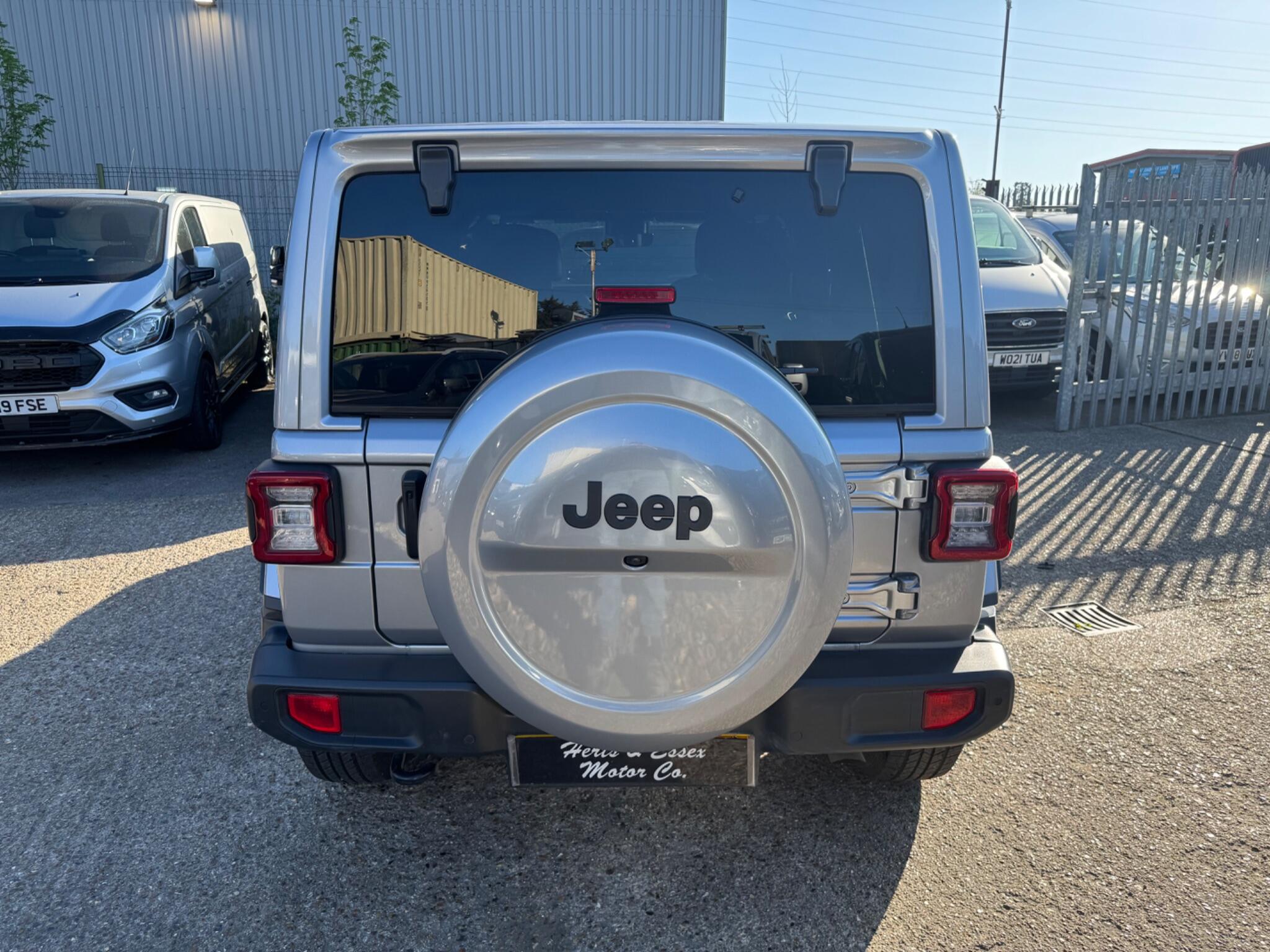 Jeep Wrangler view 35