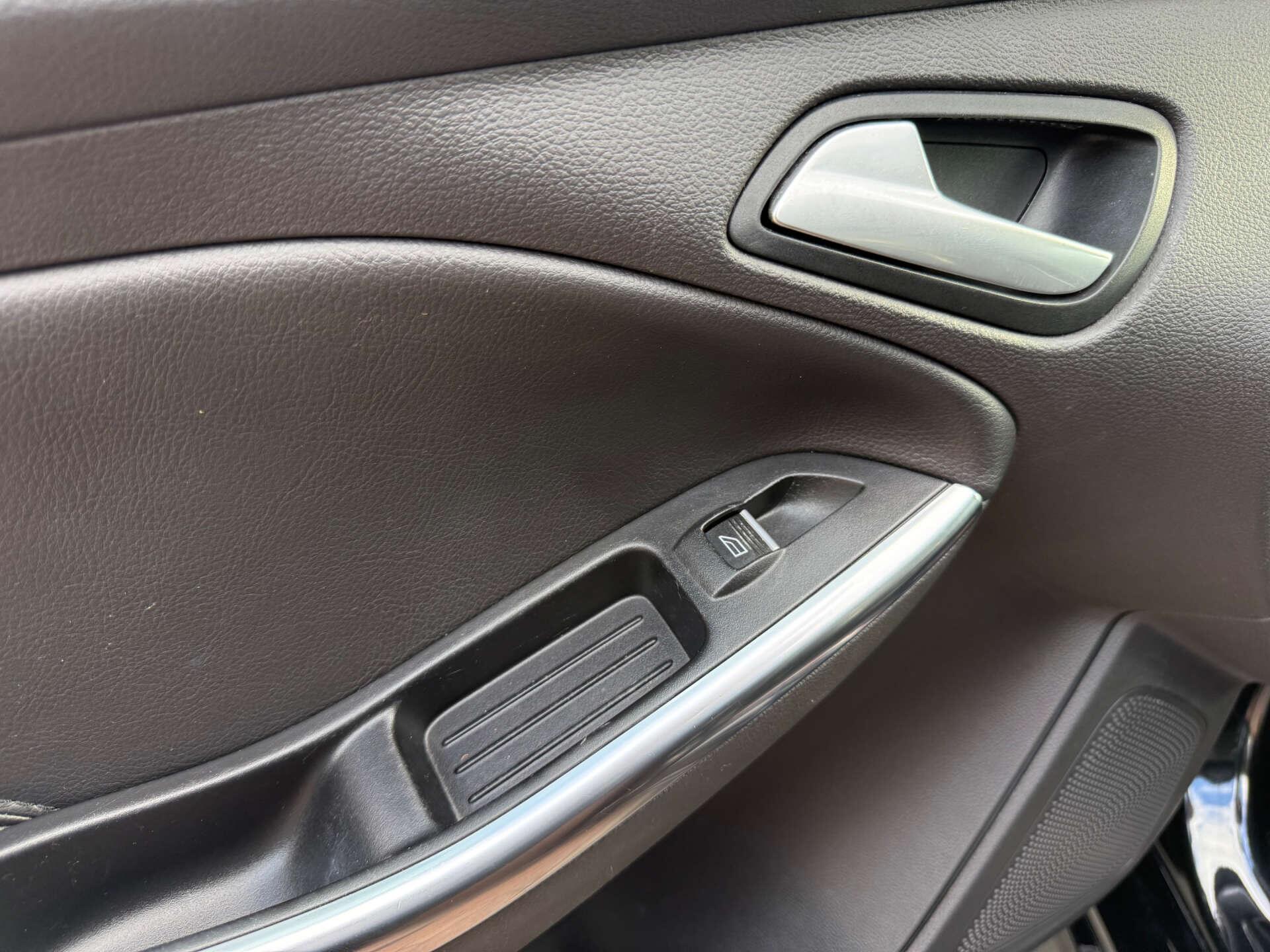 Ford Focus view 70