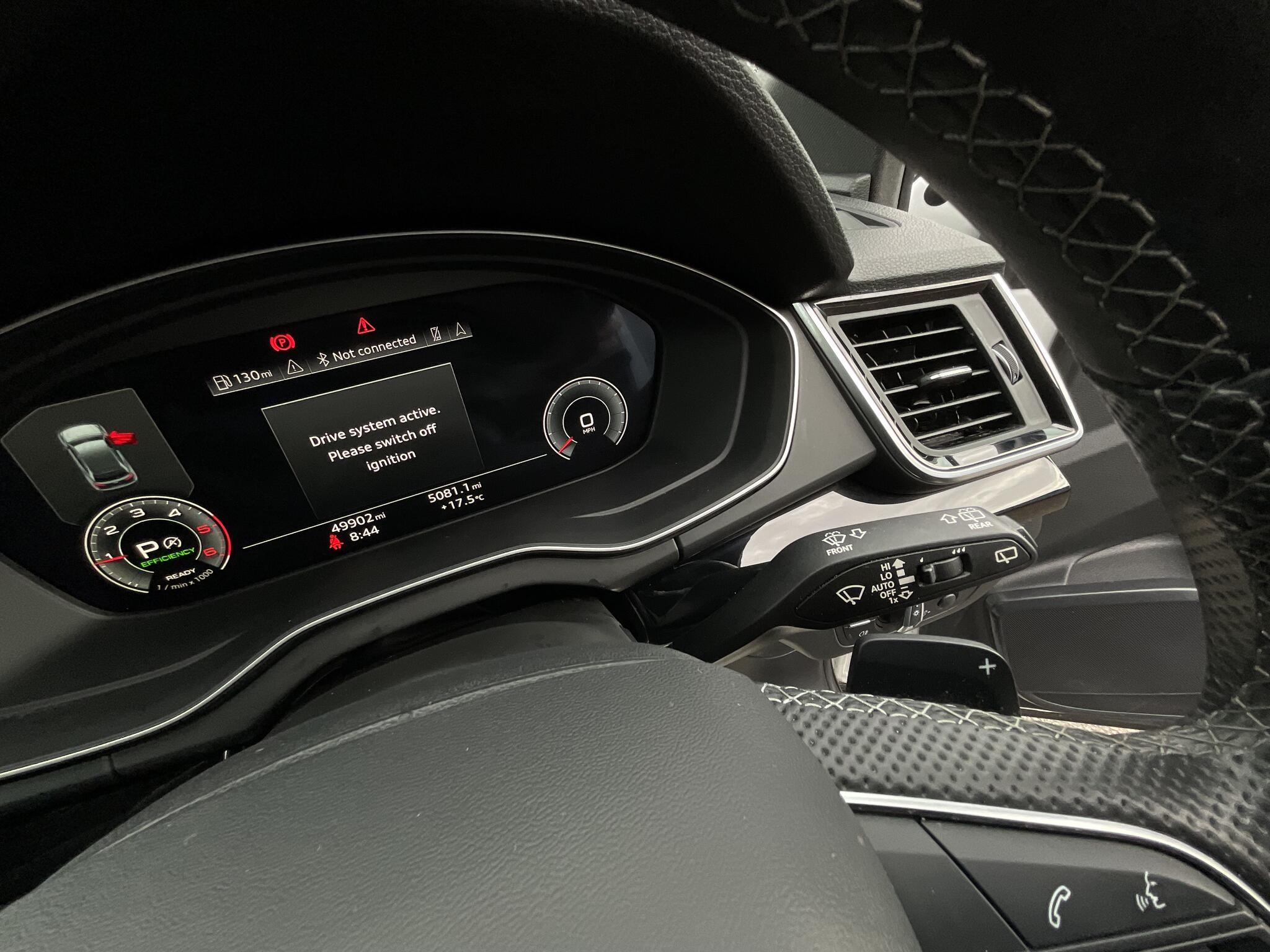 Audi Q5 view 24