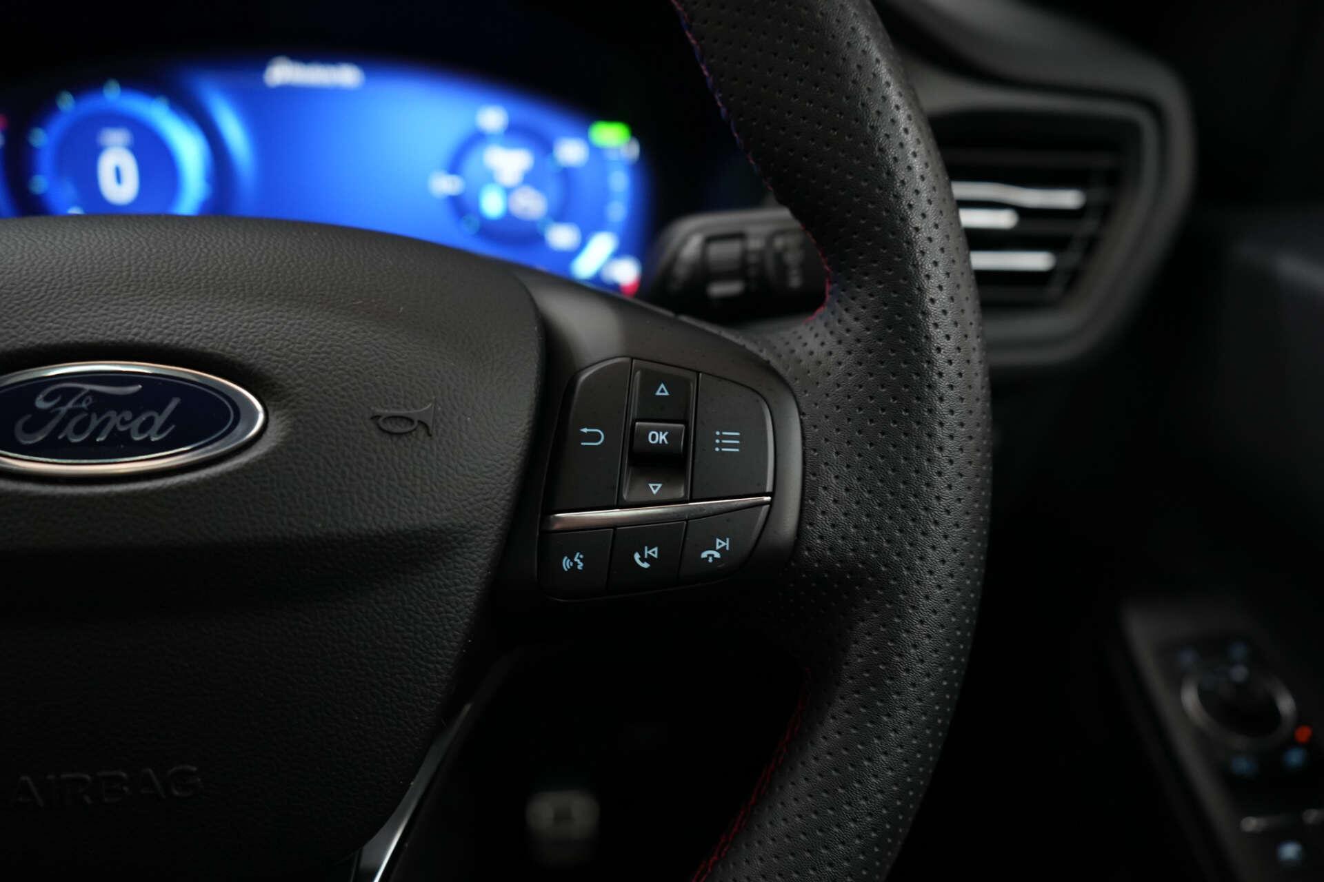 Ford Kuga view 43