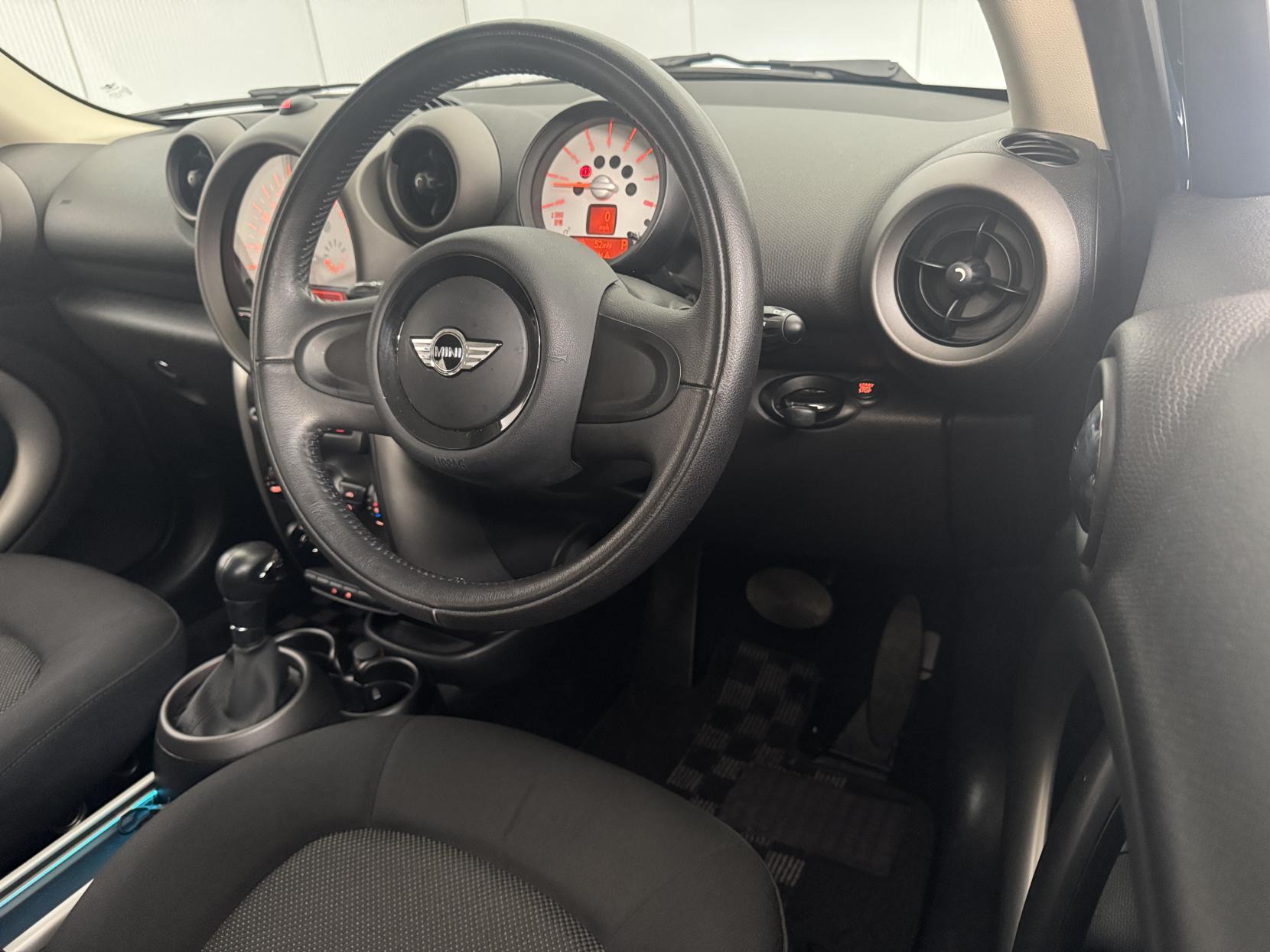 Mini Countryman view 55