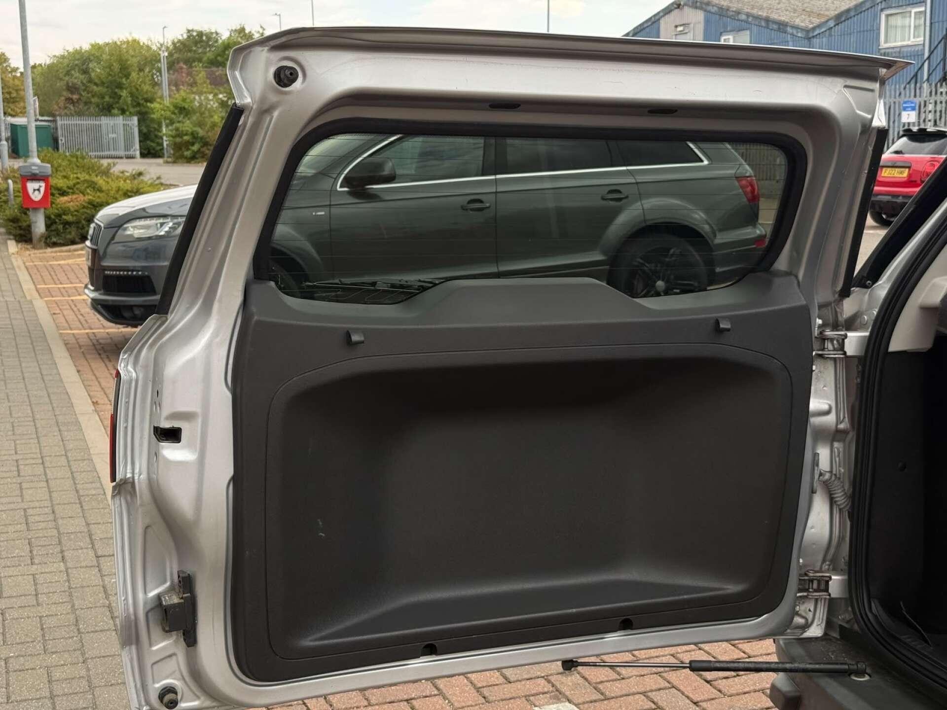 Ford Ecosport view 37