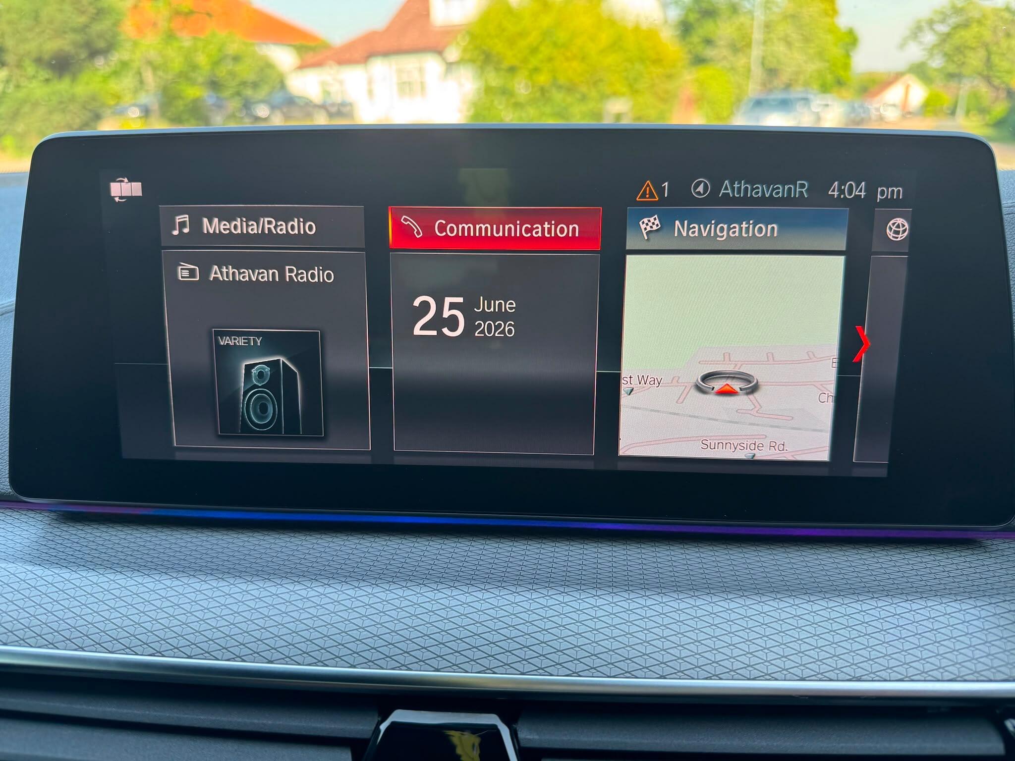BMW 5 Series view 38