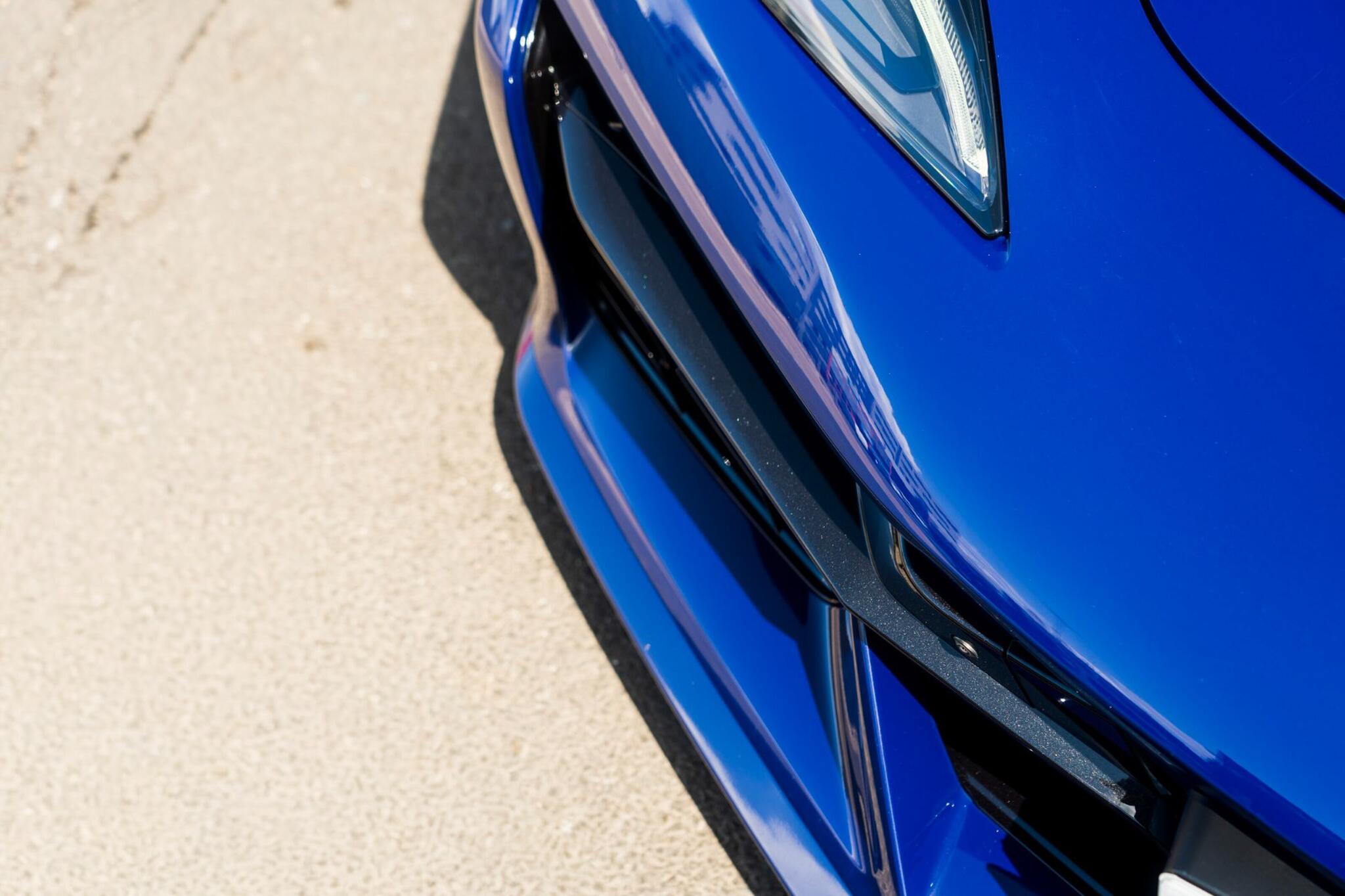 Chevrolet Corvette view 55